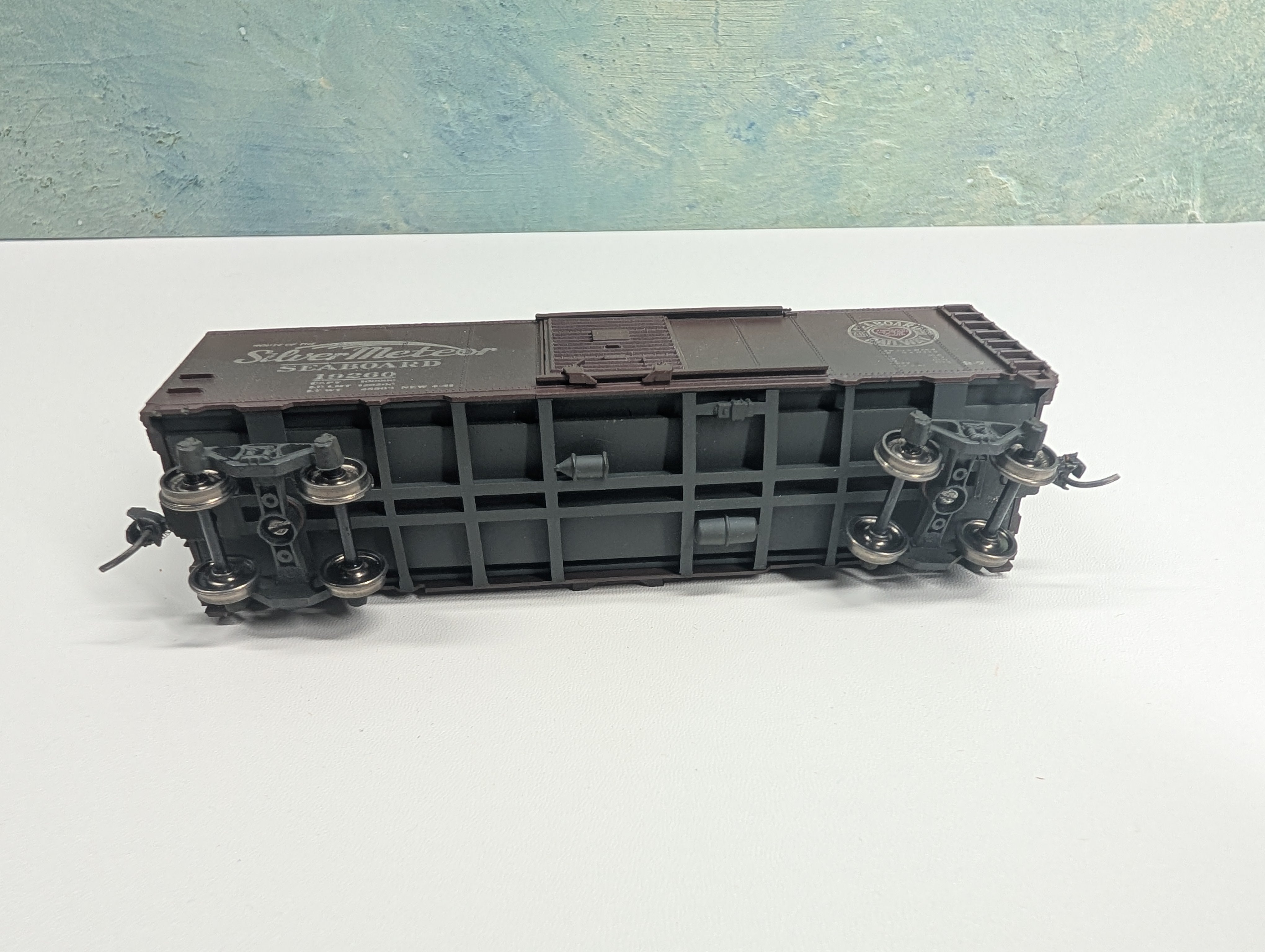 USED Athearn HO Scale 40' Box Car Seaboard #19260 Silver Meteor, Weathered