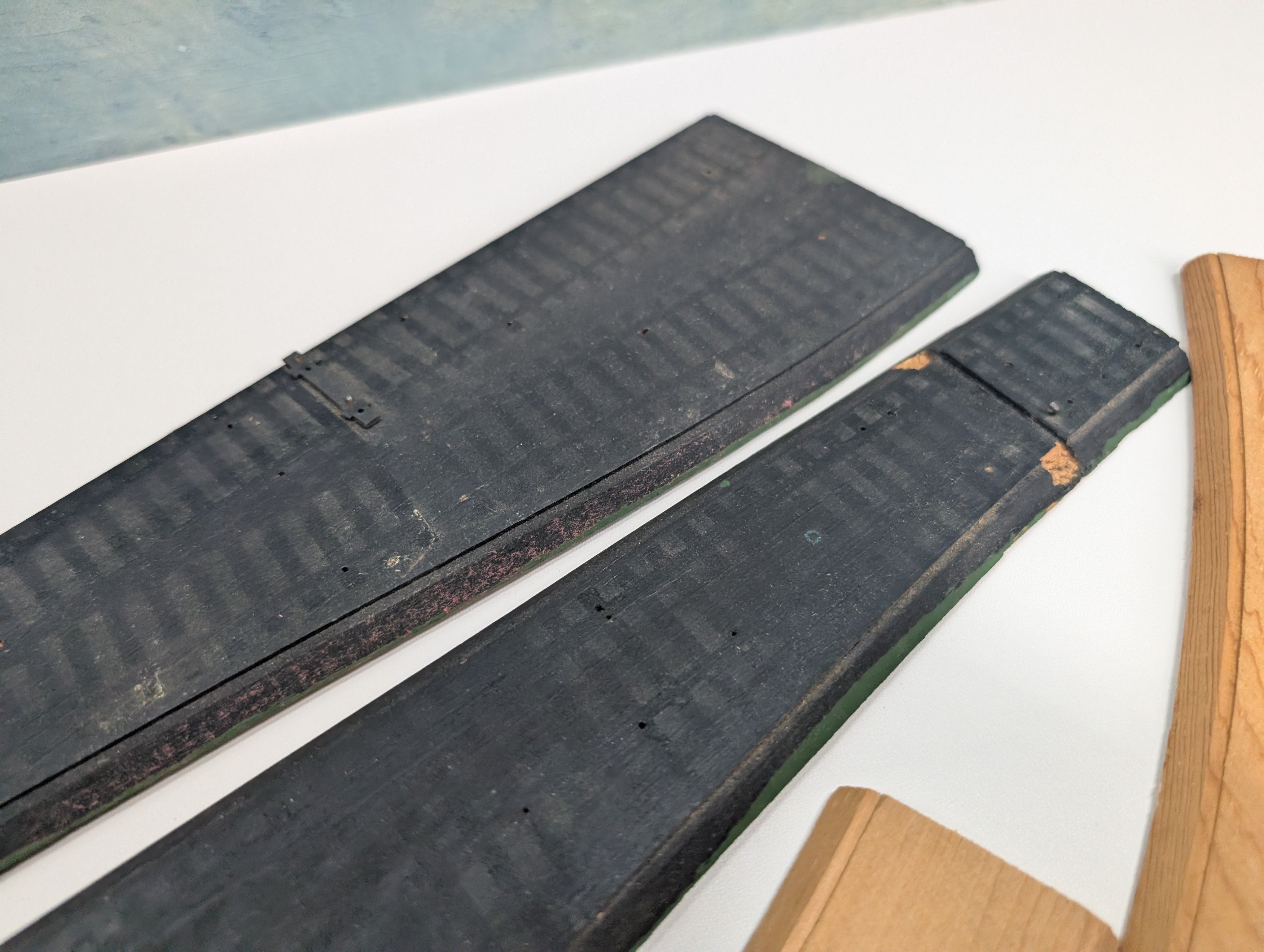 USED TRU SCALE HO Scale Plain Roadbed For 20" Radius Curves & #6 Switches (6 pcs)