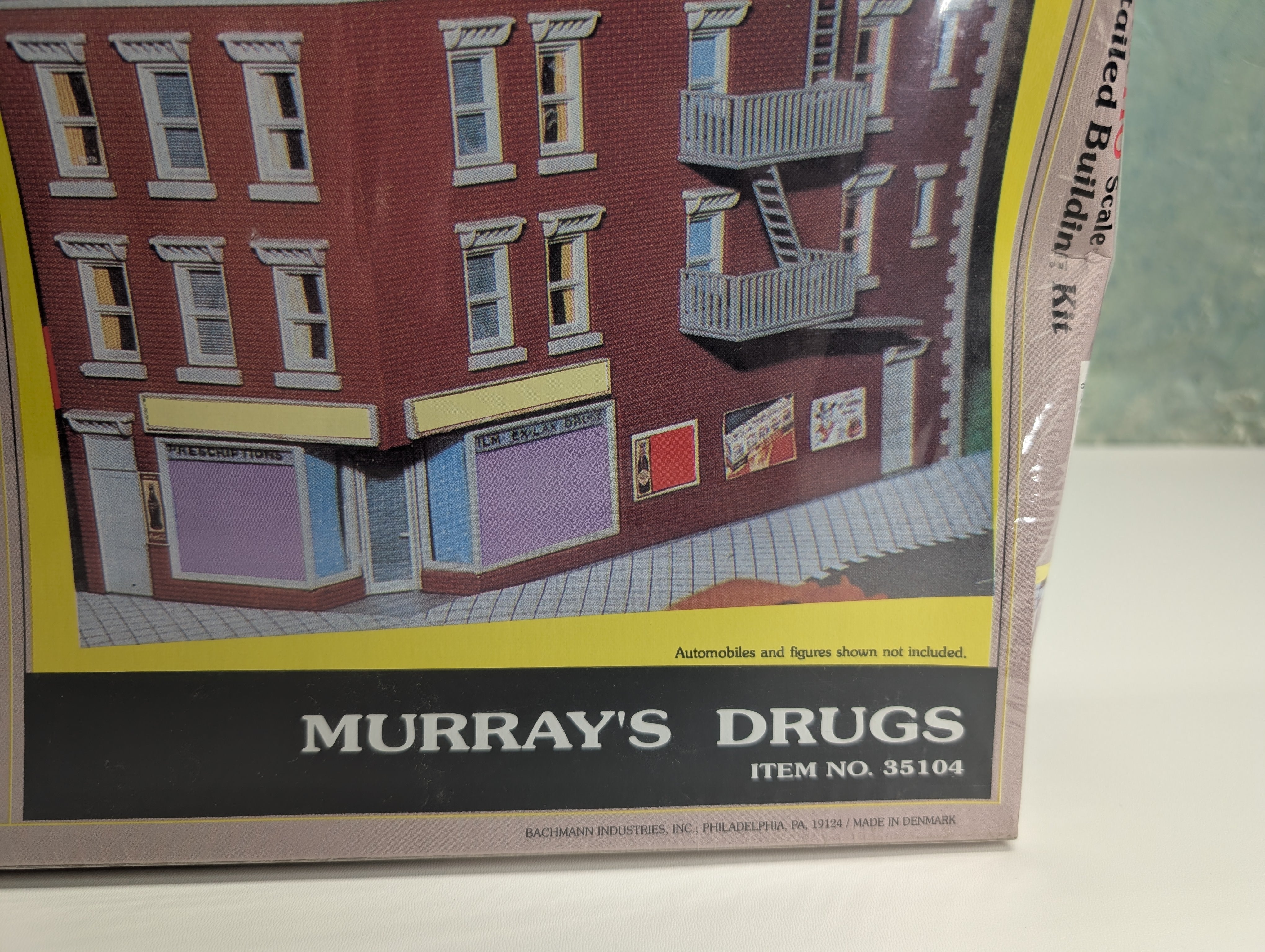 Bachmann 35104 HO Scale Murray's Drugs KIT
