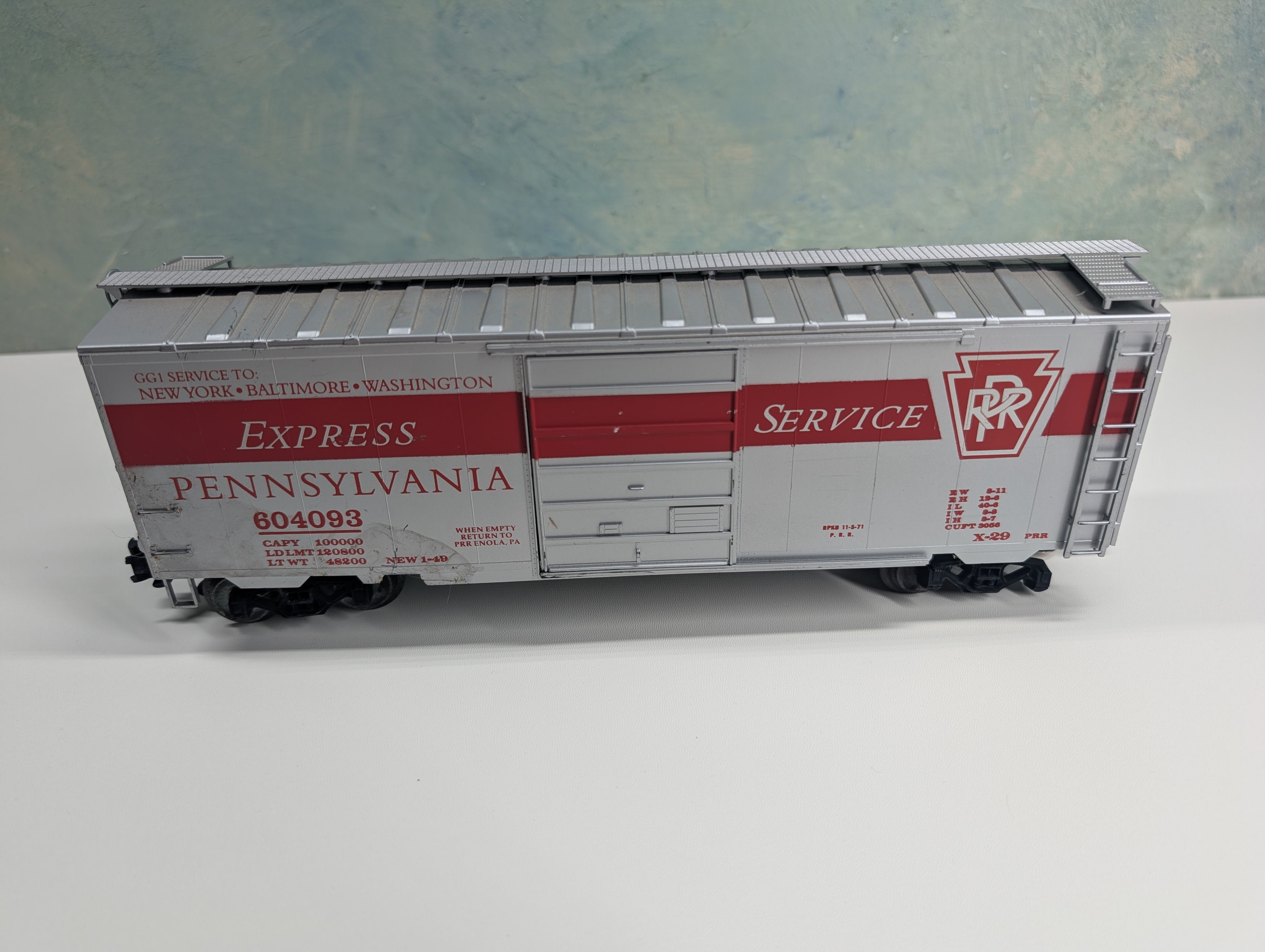 USED Weaver O 40' Box Car Pennsylvania #604093 RGS Limited Edition