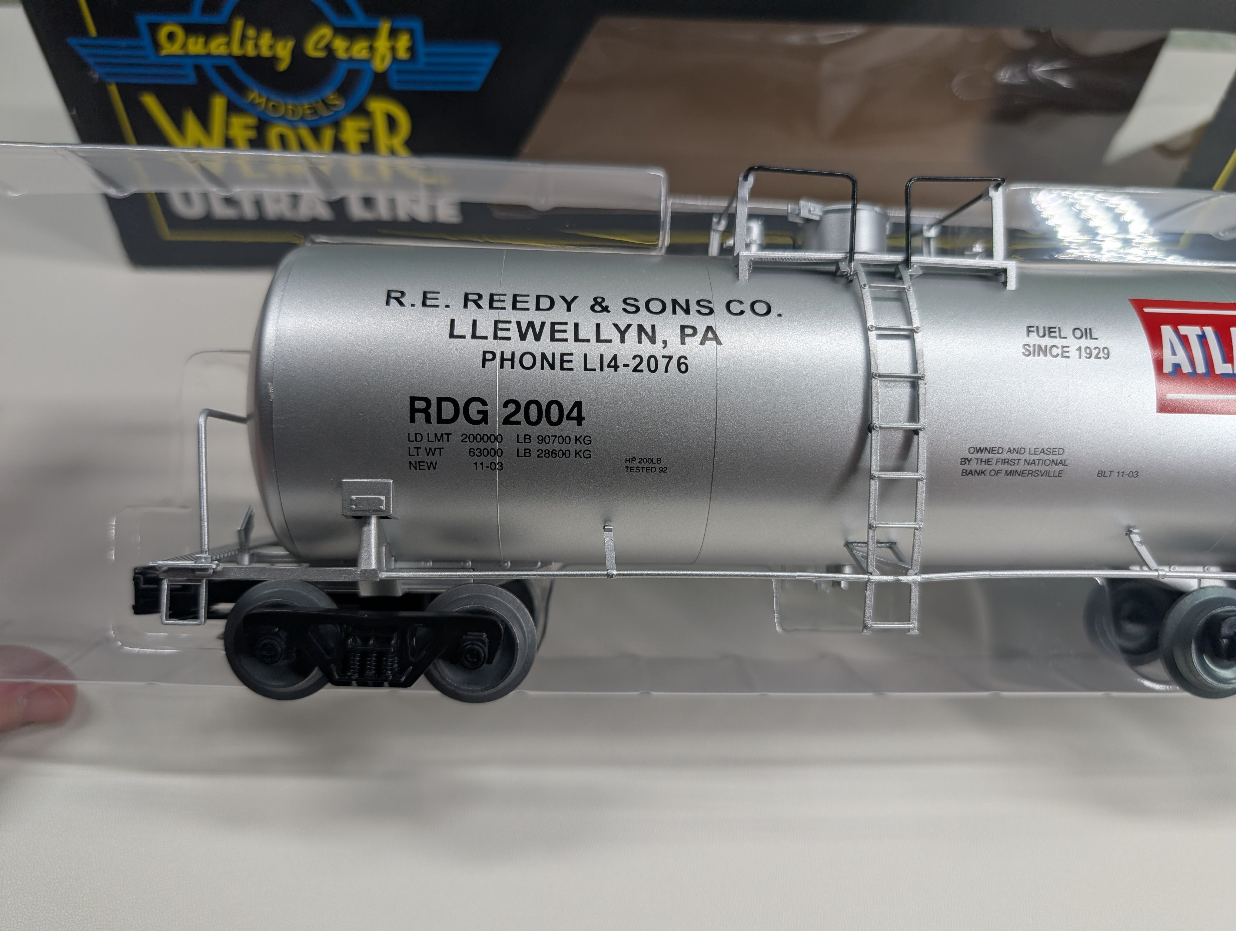USED Weaver O 40' Tank Car Atlantic Oil RDG #2004 RE Reedy & Sons