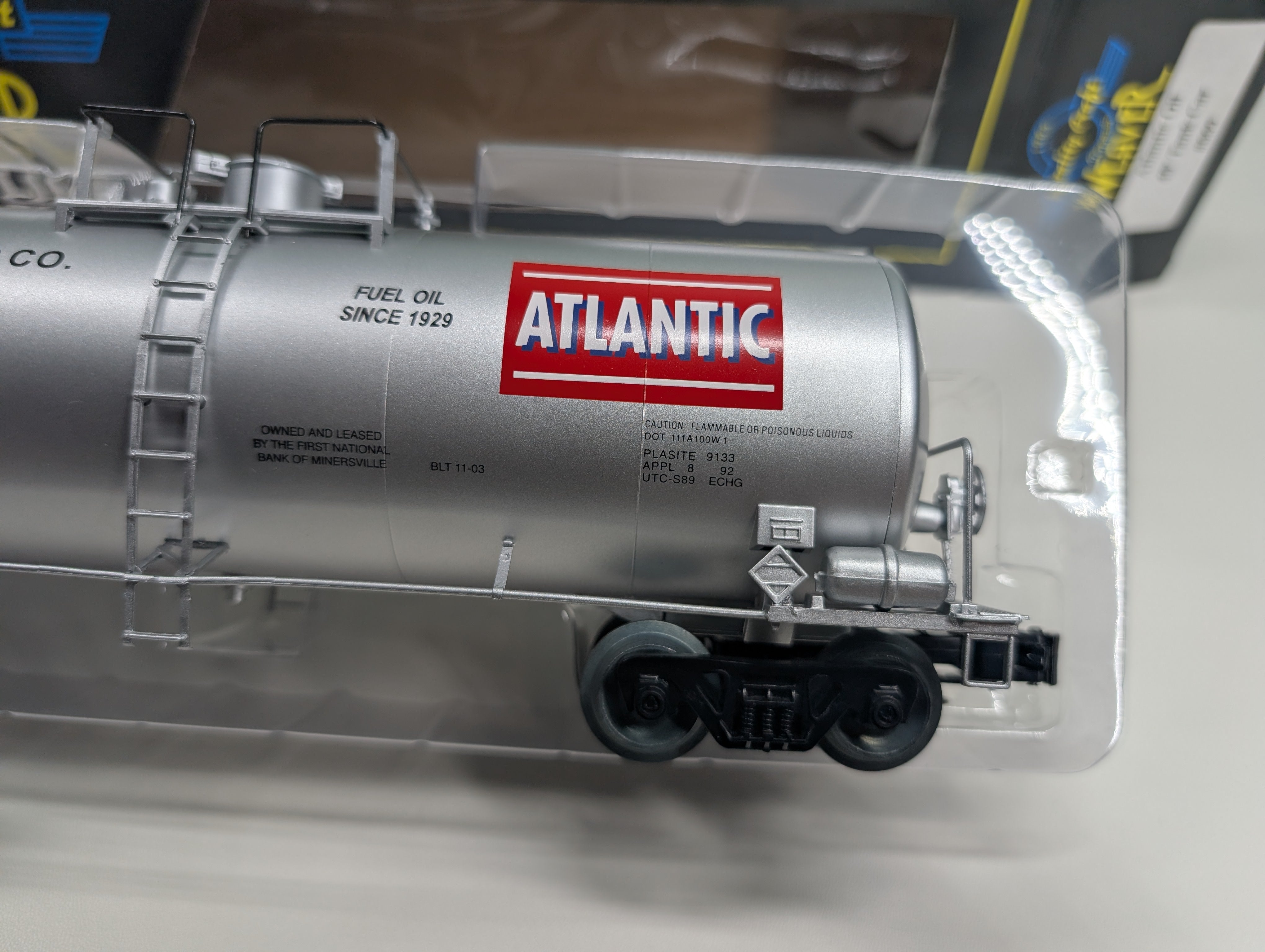 USED Weaver O 40' Tank Car Atlantic Oil RDG #2004 RE Reedy & Sons