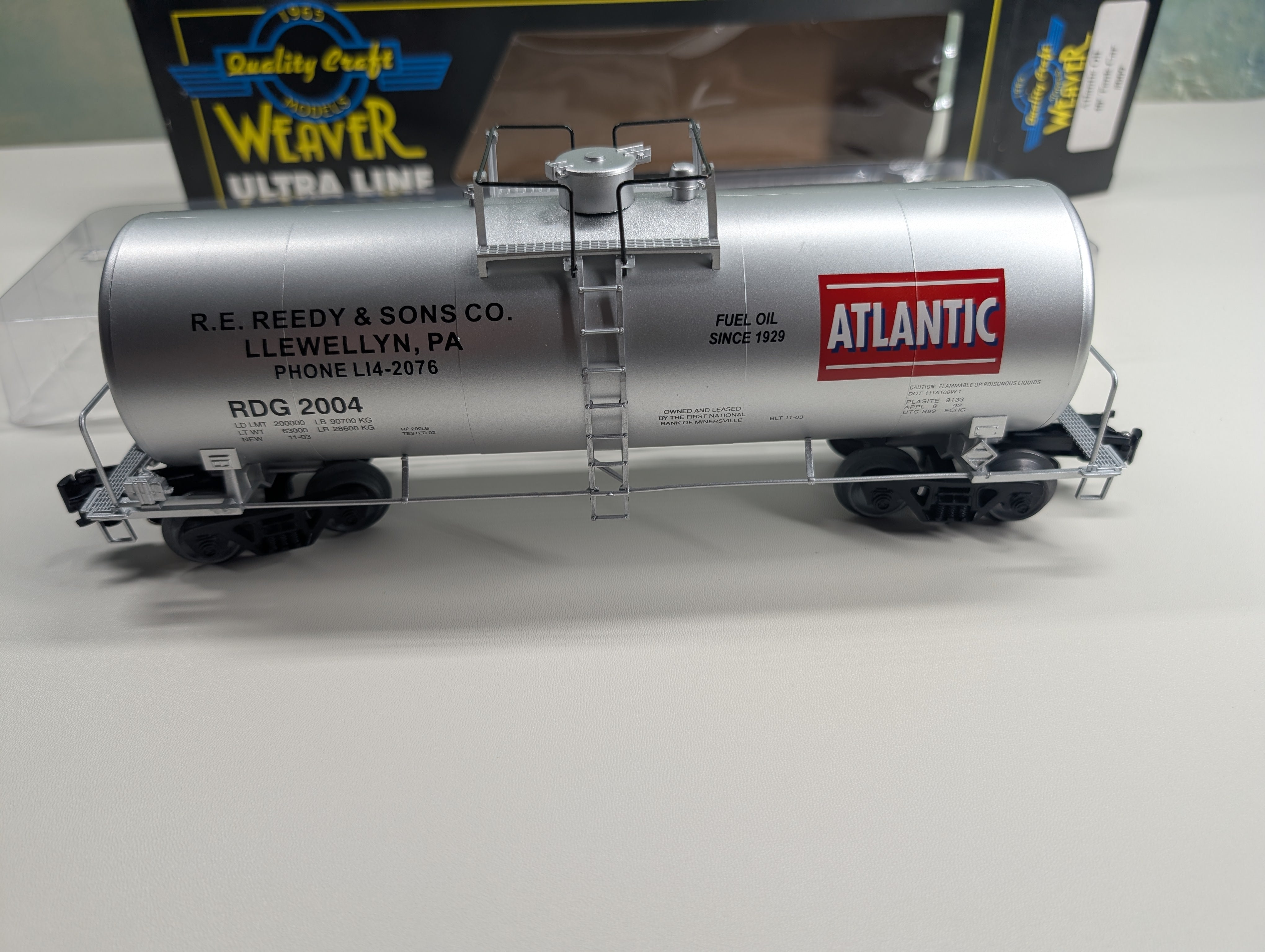 USED Weaver O 40' Tank Car Atlantic Oil RDG #2004 RE Reedy & Sons