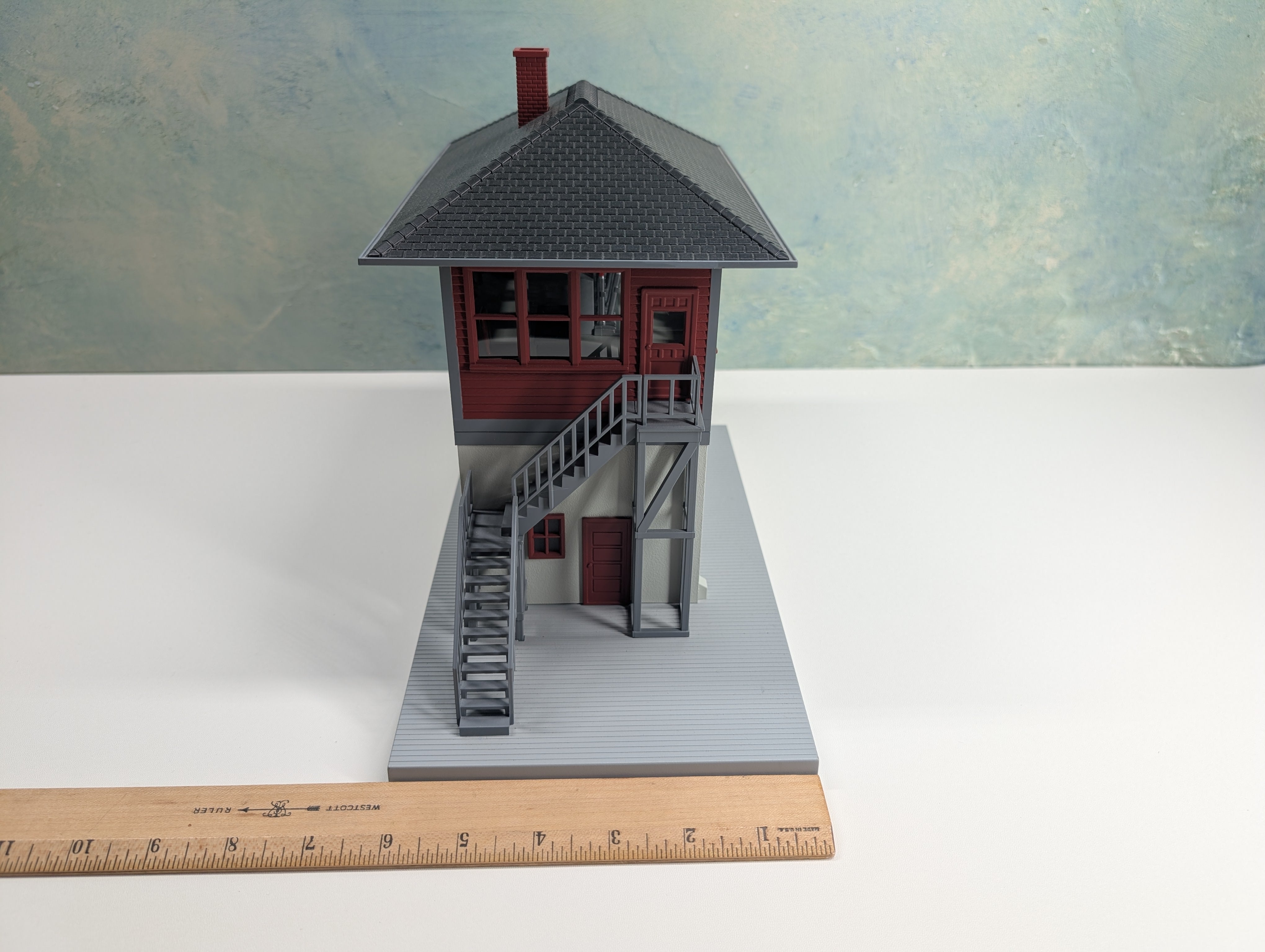 USED MTH O New York Central Switch Tower, Lights Up