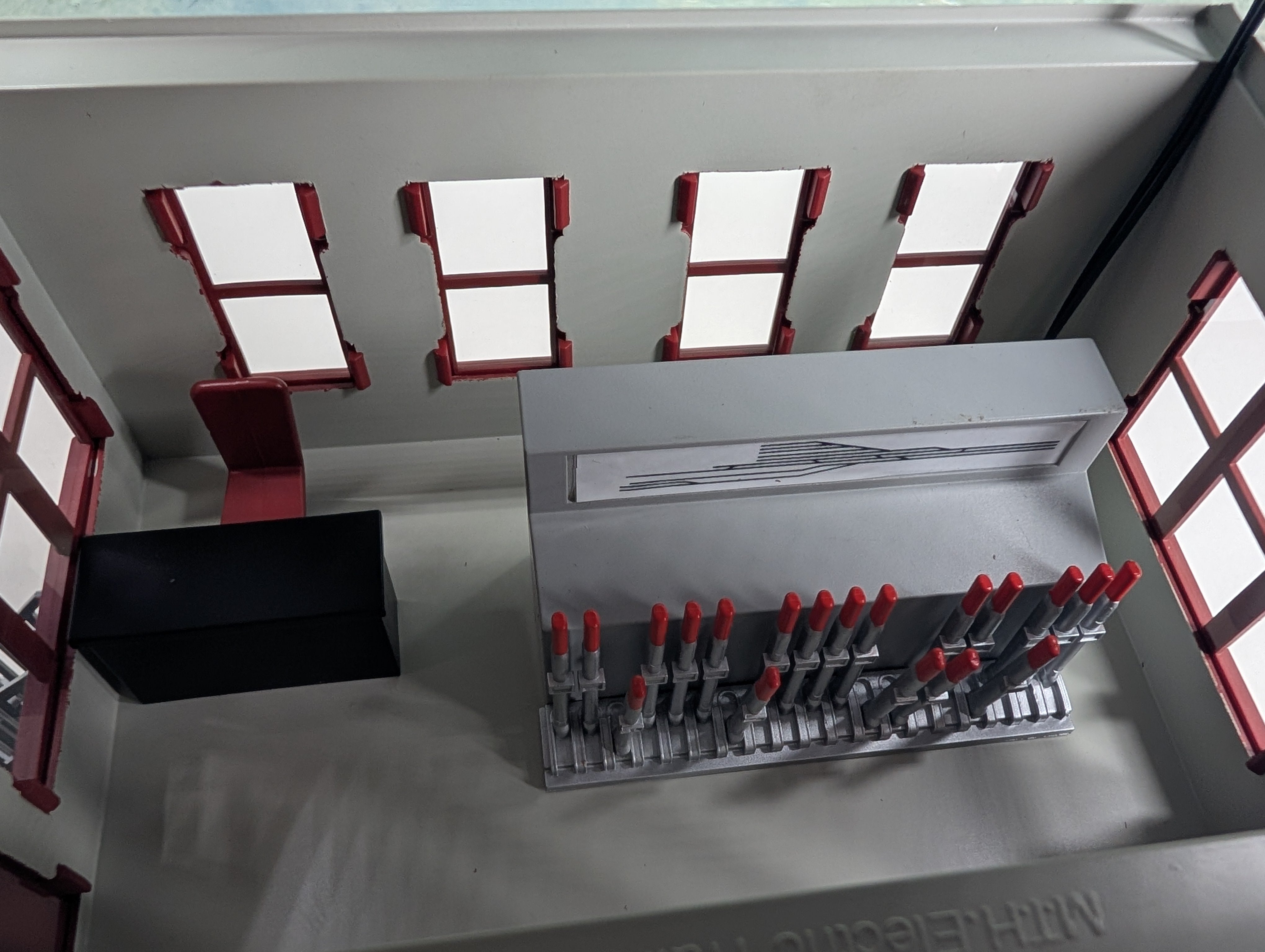 USED MTH O New York Central Switch Tower, Lights Up