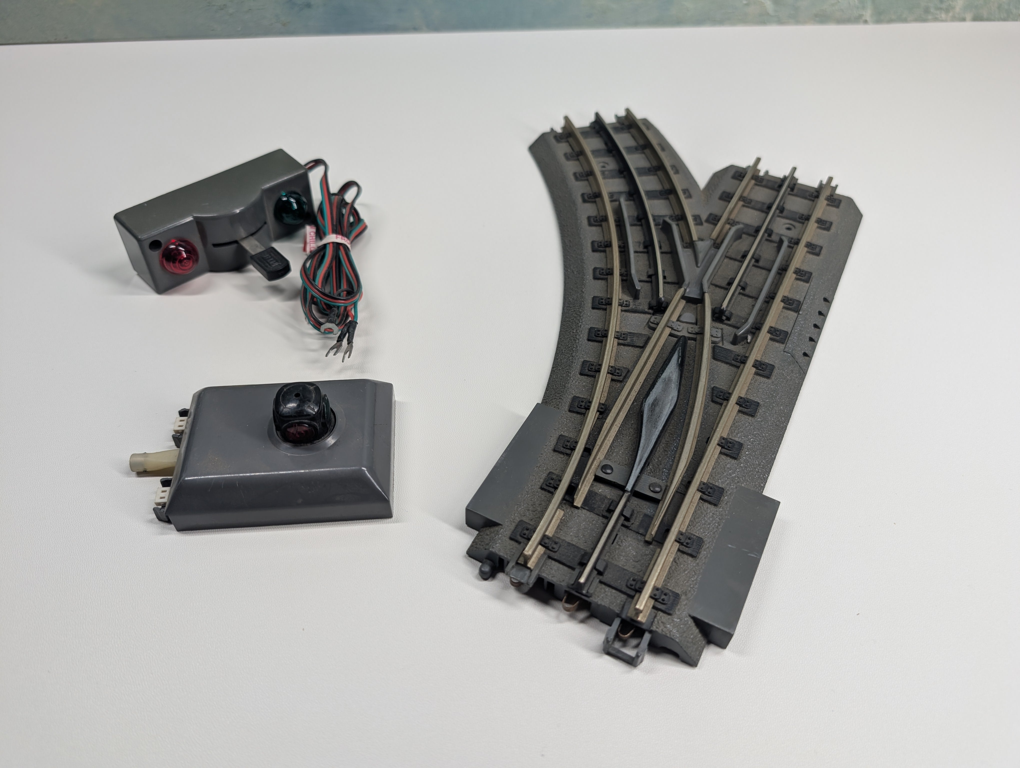 USED MTH O RealTrax Left Hand Manual O31 031 Turnout w/ Controller Track