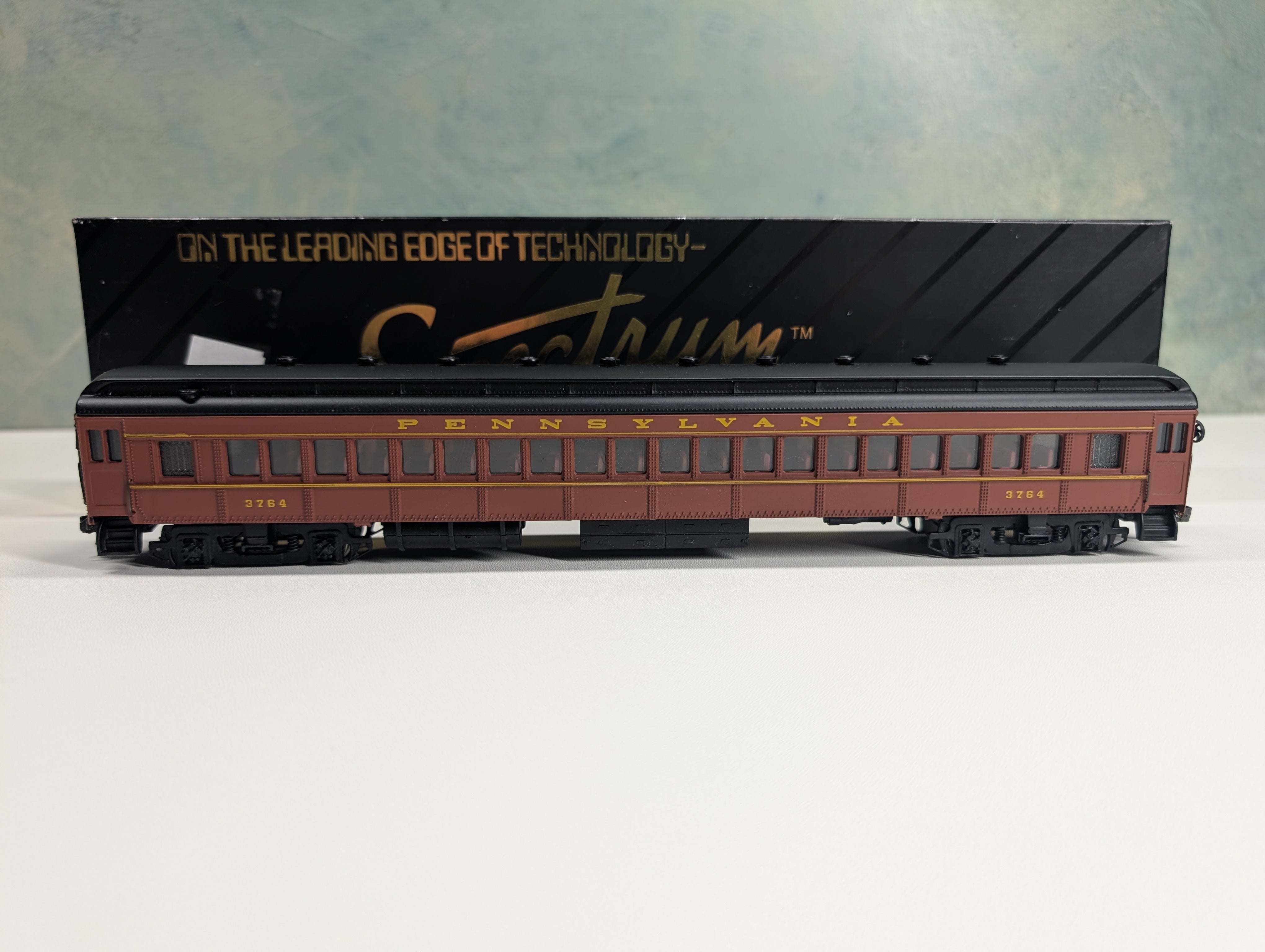 USED Bachmann 89003 HO Scale Spectrum Coach Passenger Car Pennsylvania PRR #3764