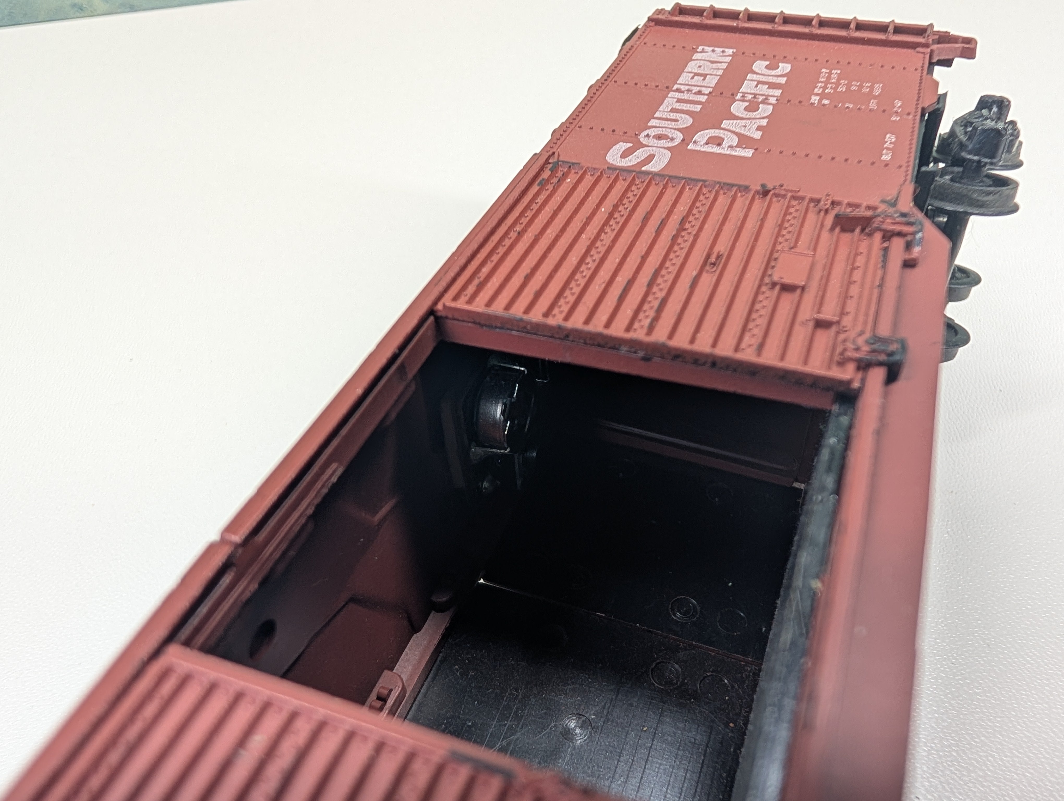 USED Athearn HO Scale 50' DD Box Car Southern Pacific SP #651671