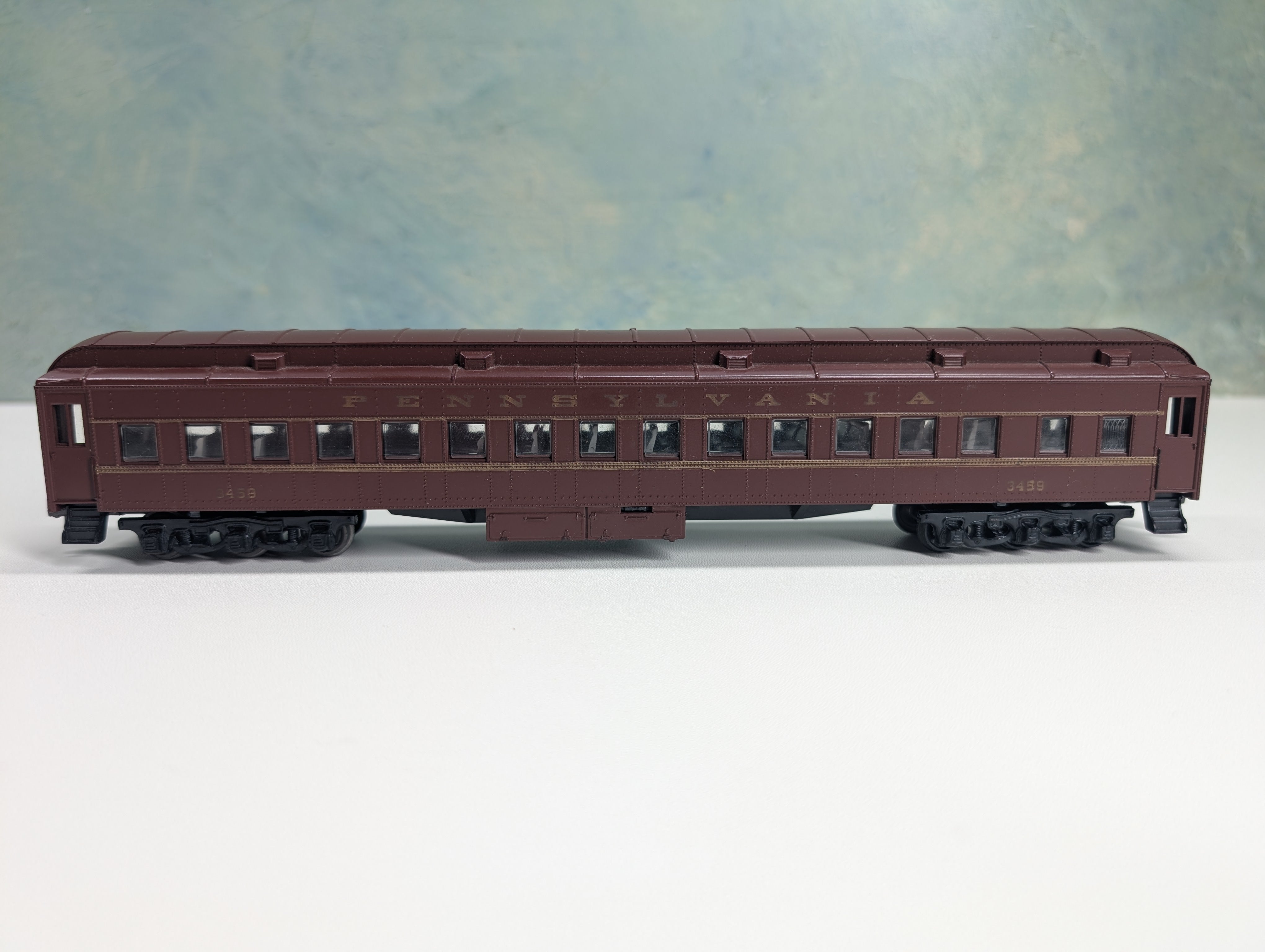 USED Athearn HO Scale Passenger Car Pennsylvania #3459