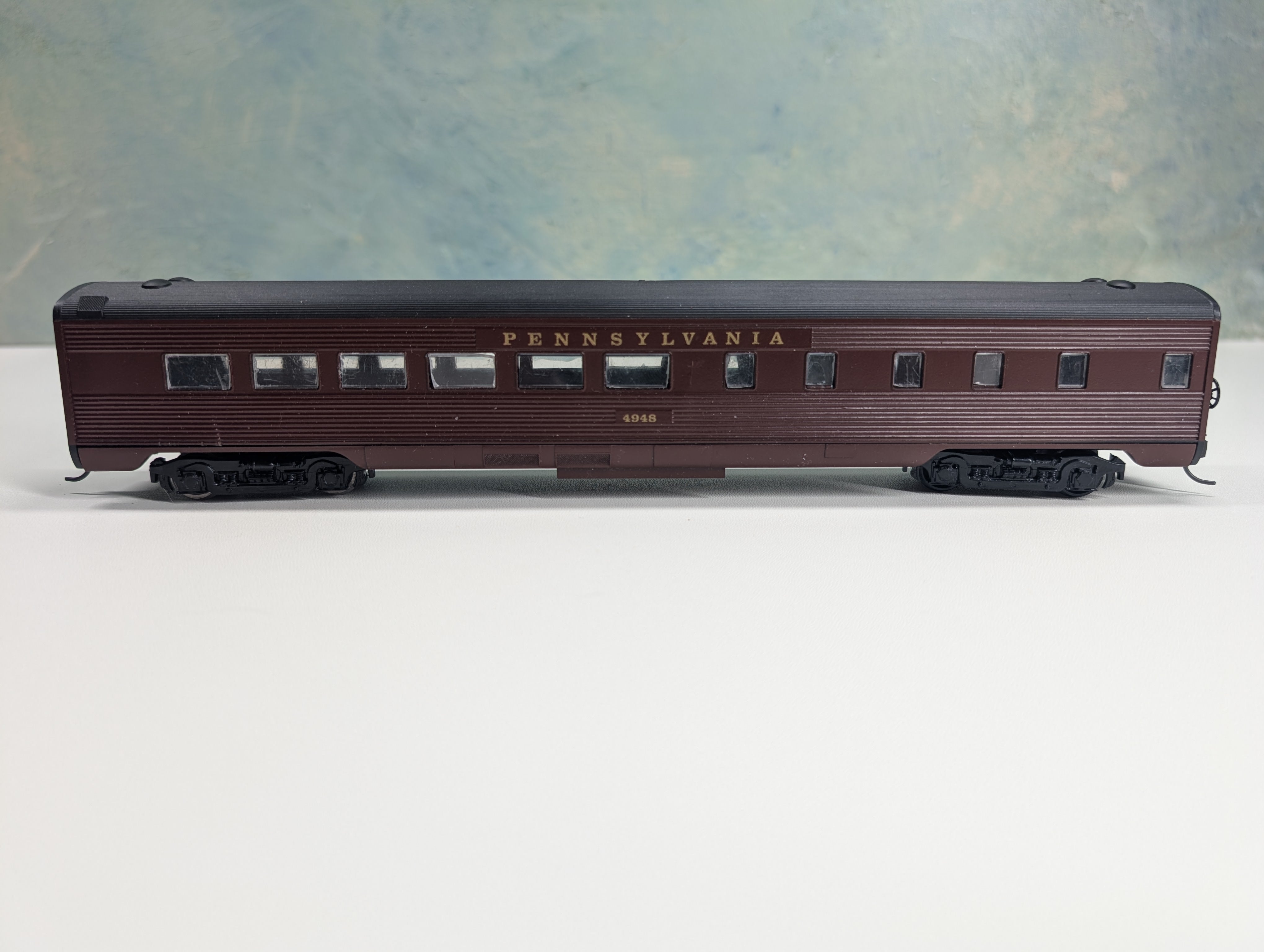 USED Athearn HO Scale Passenger Car Pennsylvania #4948