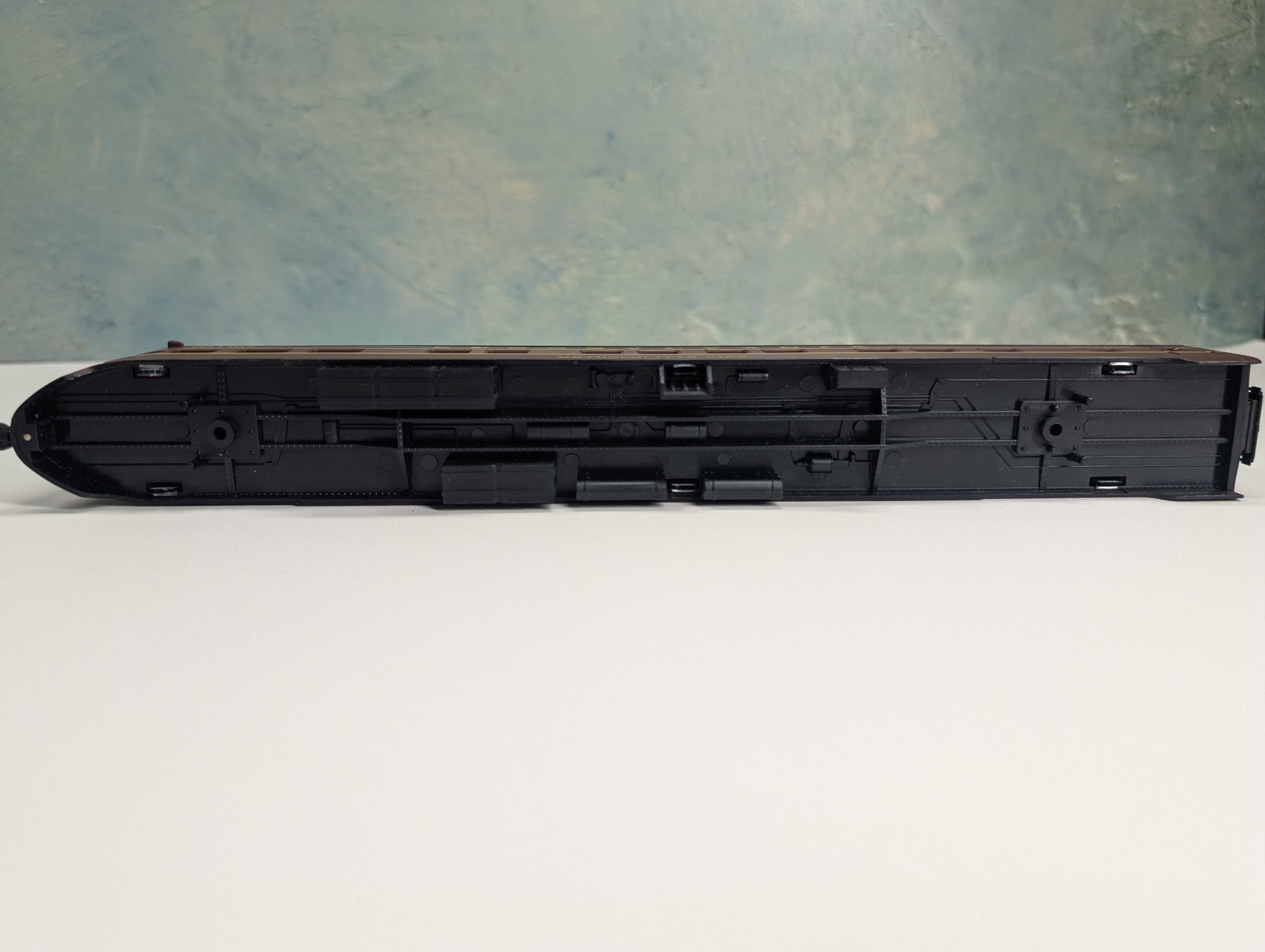 USED IHC HO Scale Smooth Side Observation Passenger Car Pennsylvania Metropolitan View