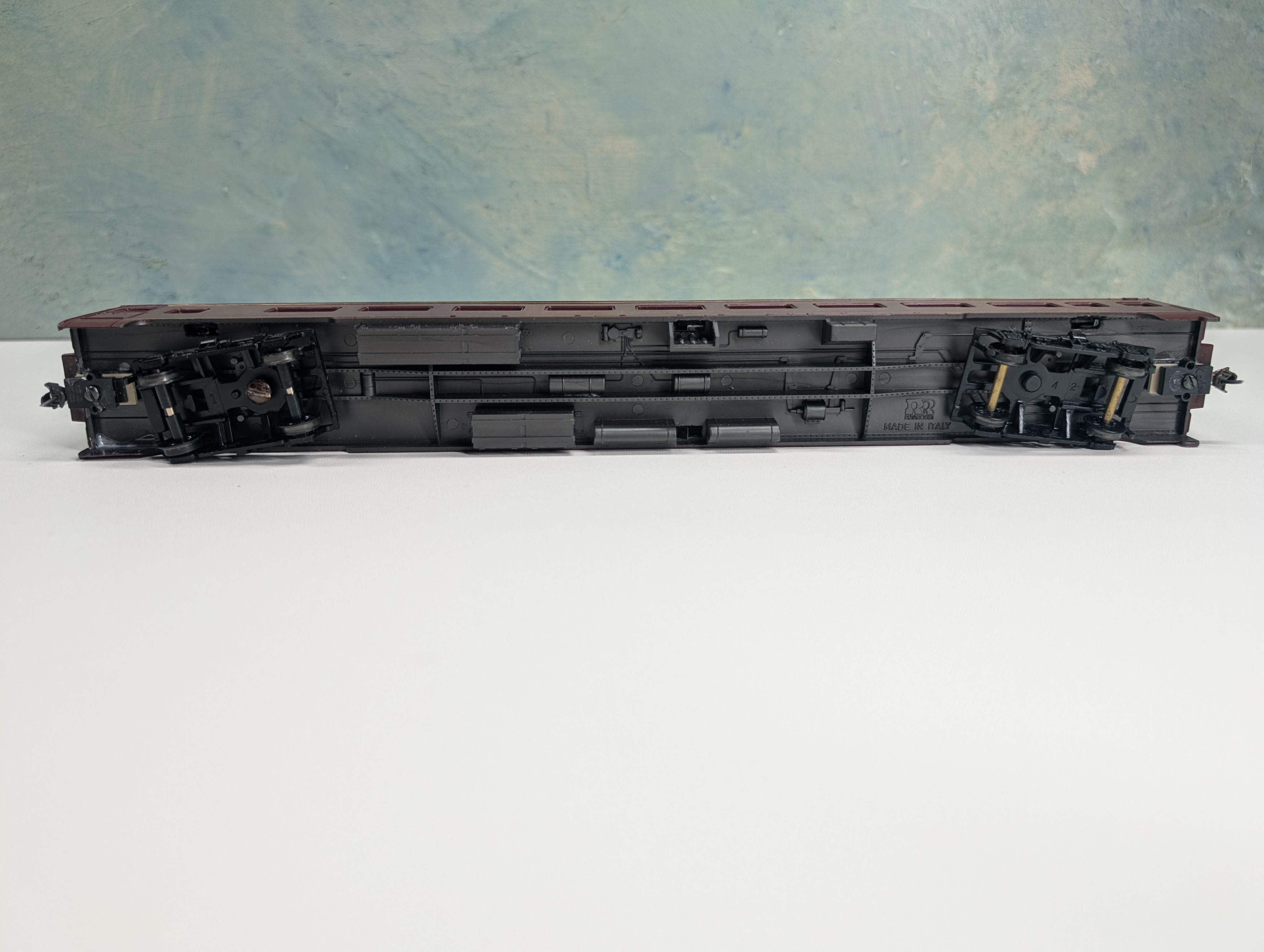 USED Rivarossi HO Scale Smooth Side Passenger Car Norfolk & Western Powhatan Arrow #1727