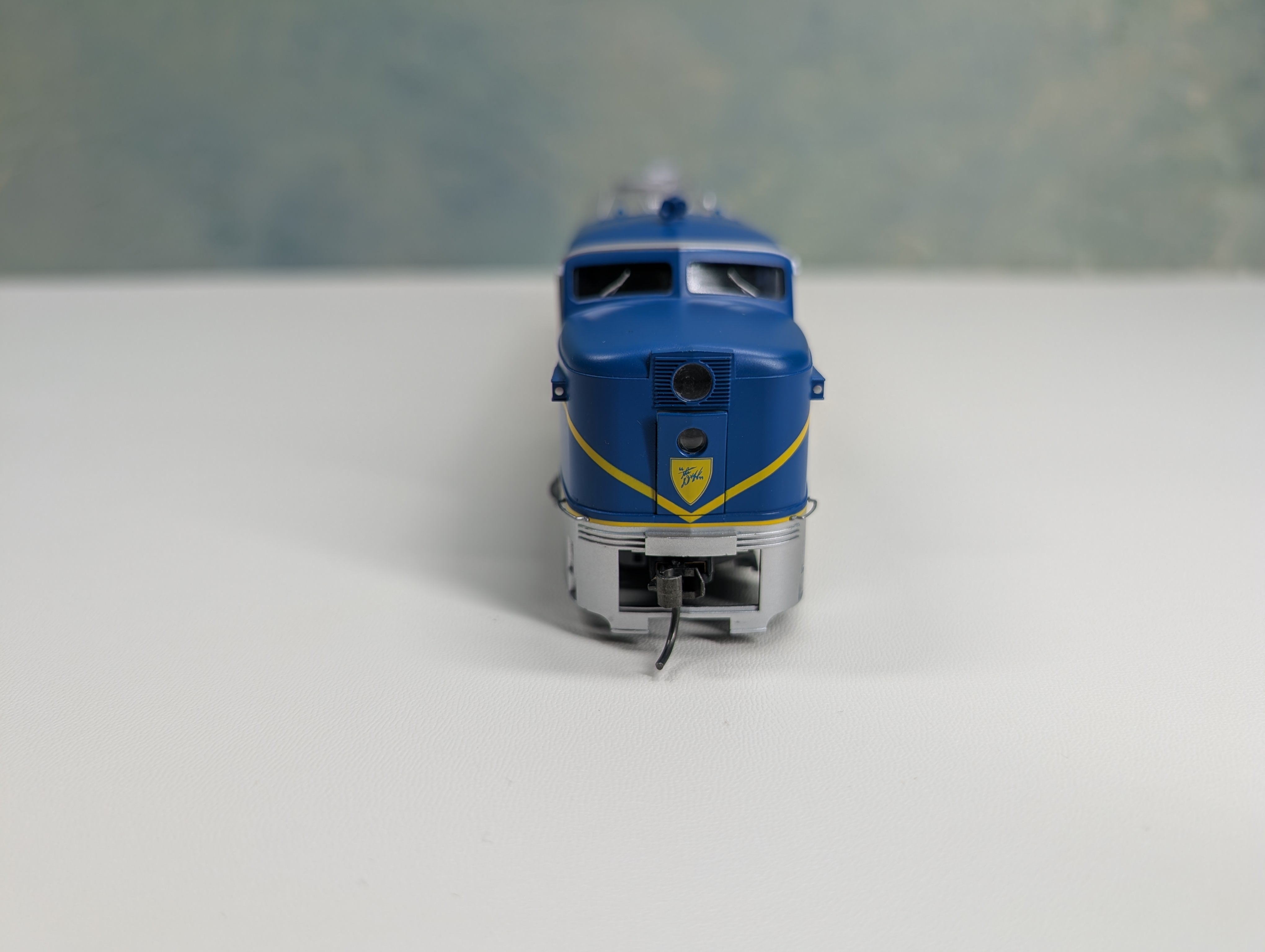 USED Life-Like HO Scale Proto 2000 PA-1 Diesel Locomotive w/ Mars Light Delaware and Hudson #17 Runs Great DC