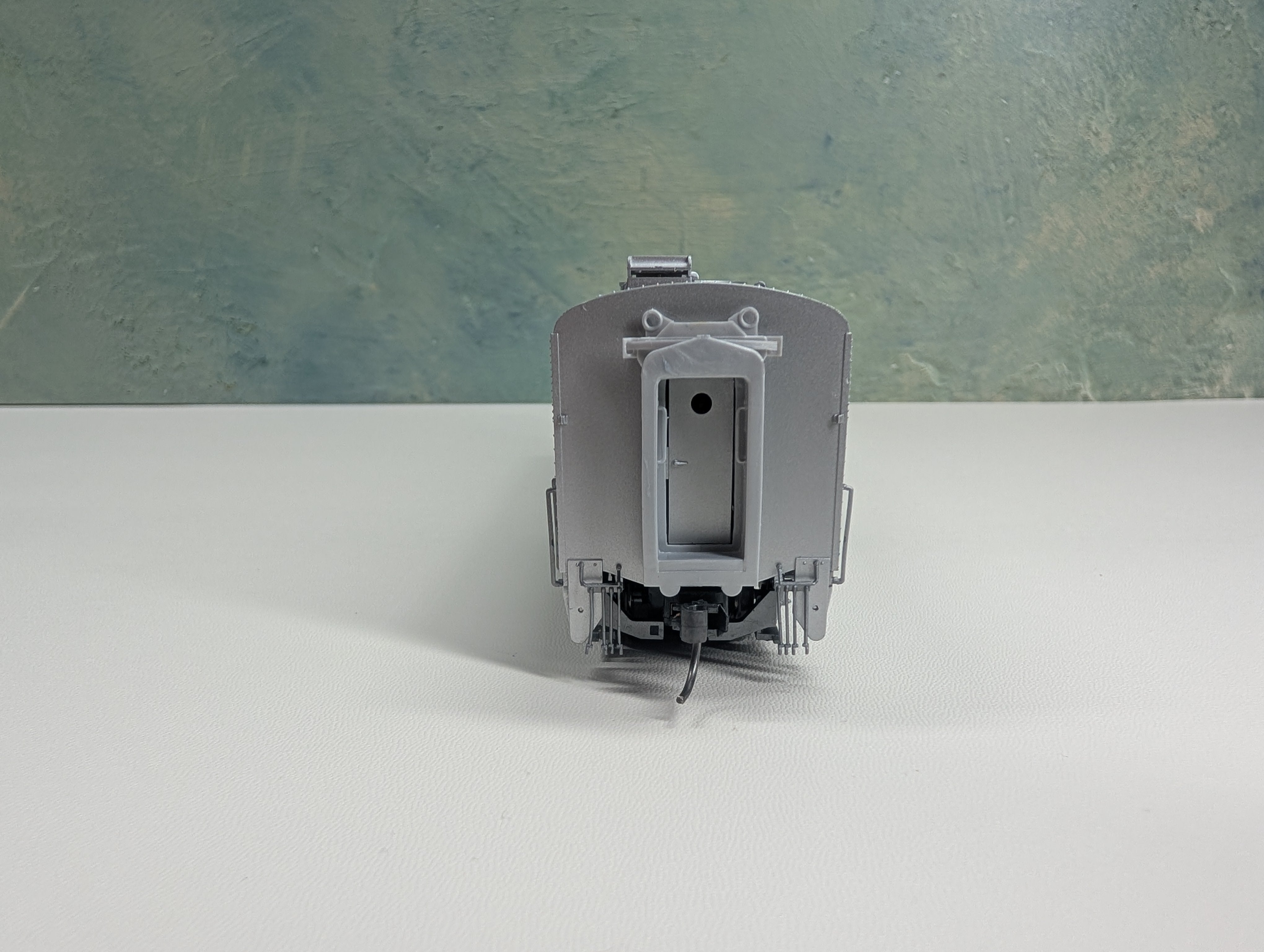 USED Life-Like HO Scale Proto 2000 PA-1 Diesel Locomotive w/ Mars Light Delaware and Hudson #17 Runs Great DC