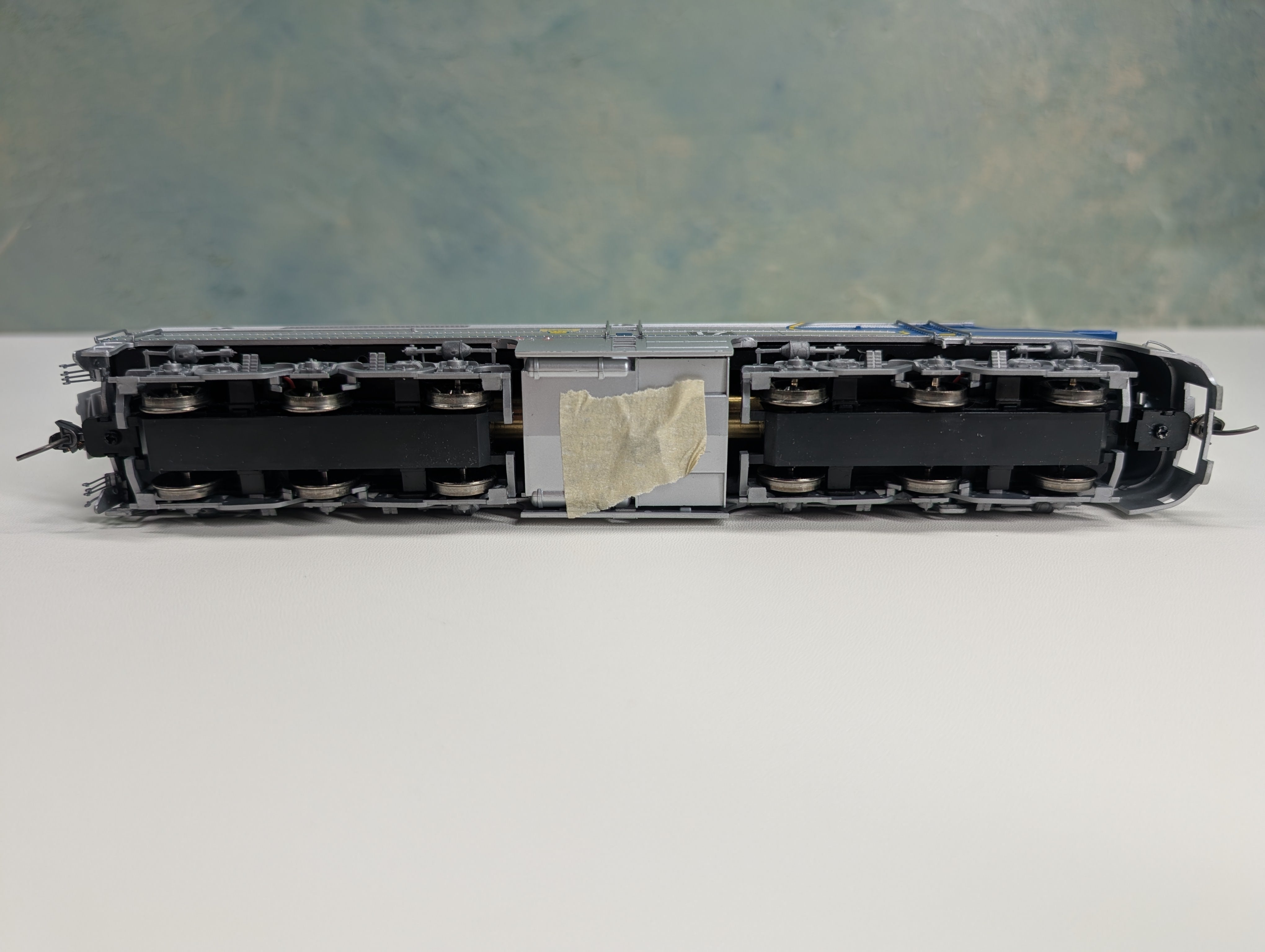 USED Life-Like HO Scale Proto 2000 PA-1 Diesel Locomotive w/ Mars Light Delaware and Hudson #17 Runs Great DC