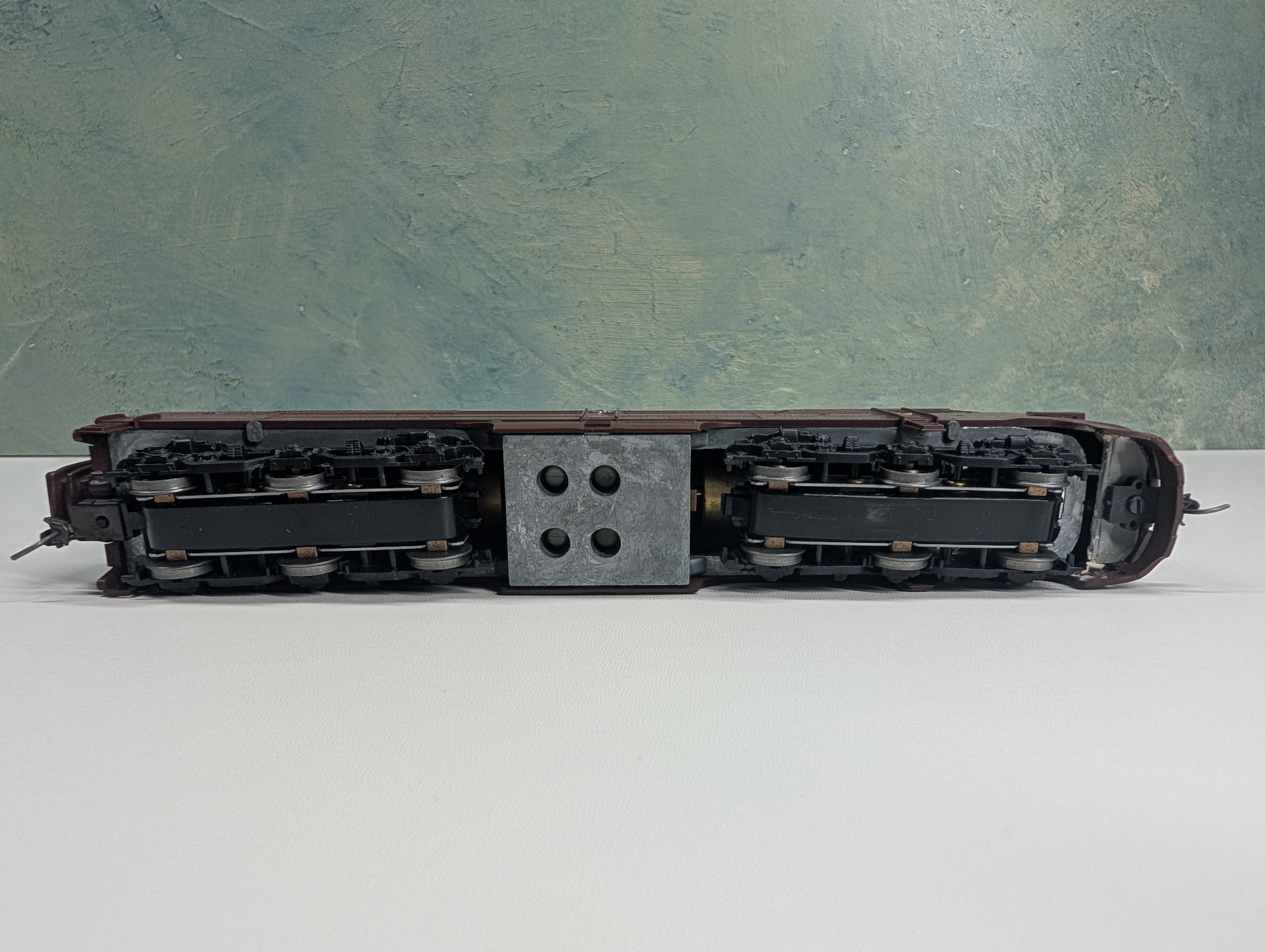 USED Athearn HO Scale PA-1 Diesel Locomotive Pennsylvania PRR #5750 Runs Great DC