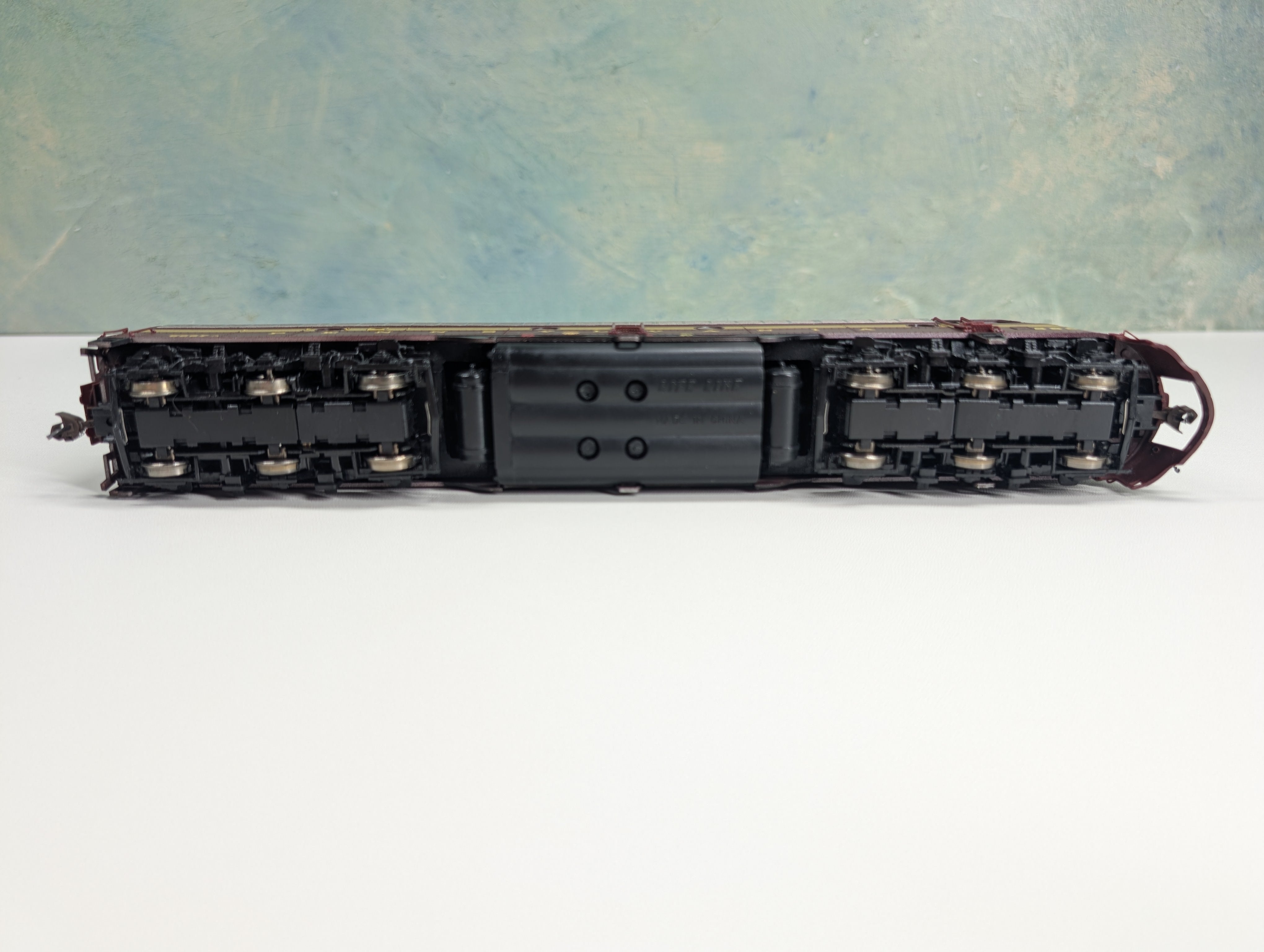 USED Life-Like HO Scale Proto 2000 E8/9 Diesel Locomotive A Unit Pennsylvania PRR #5887 Runs Great DC