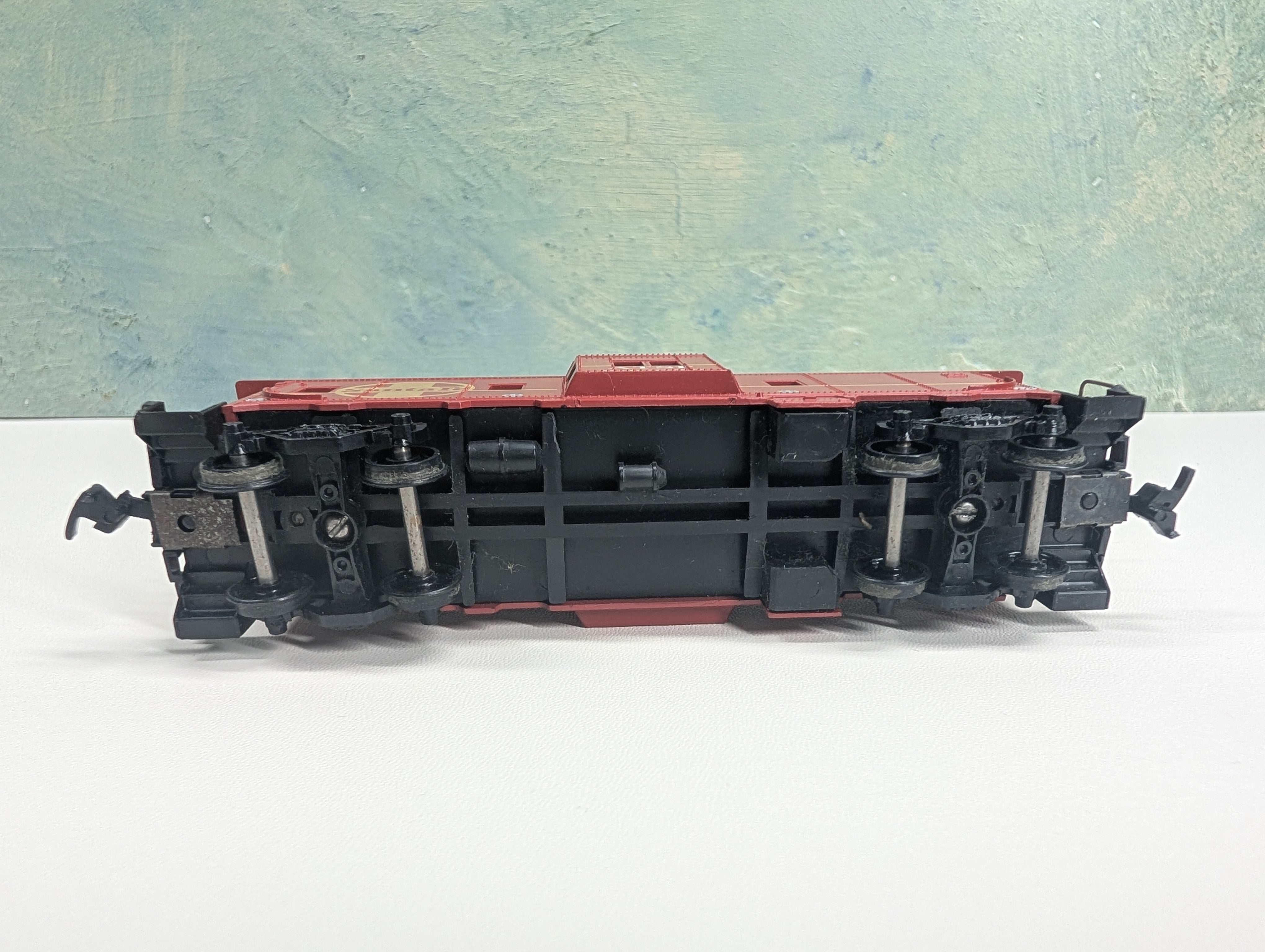 USED Athearn HO Scale Bay Window Caboose Santa Fe ATSF #999056