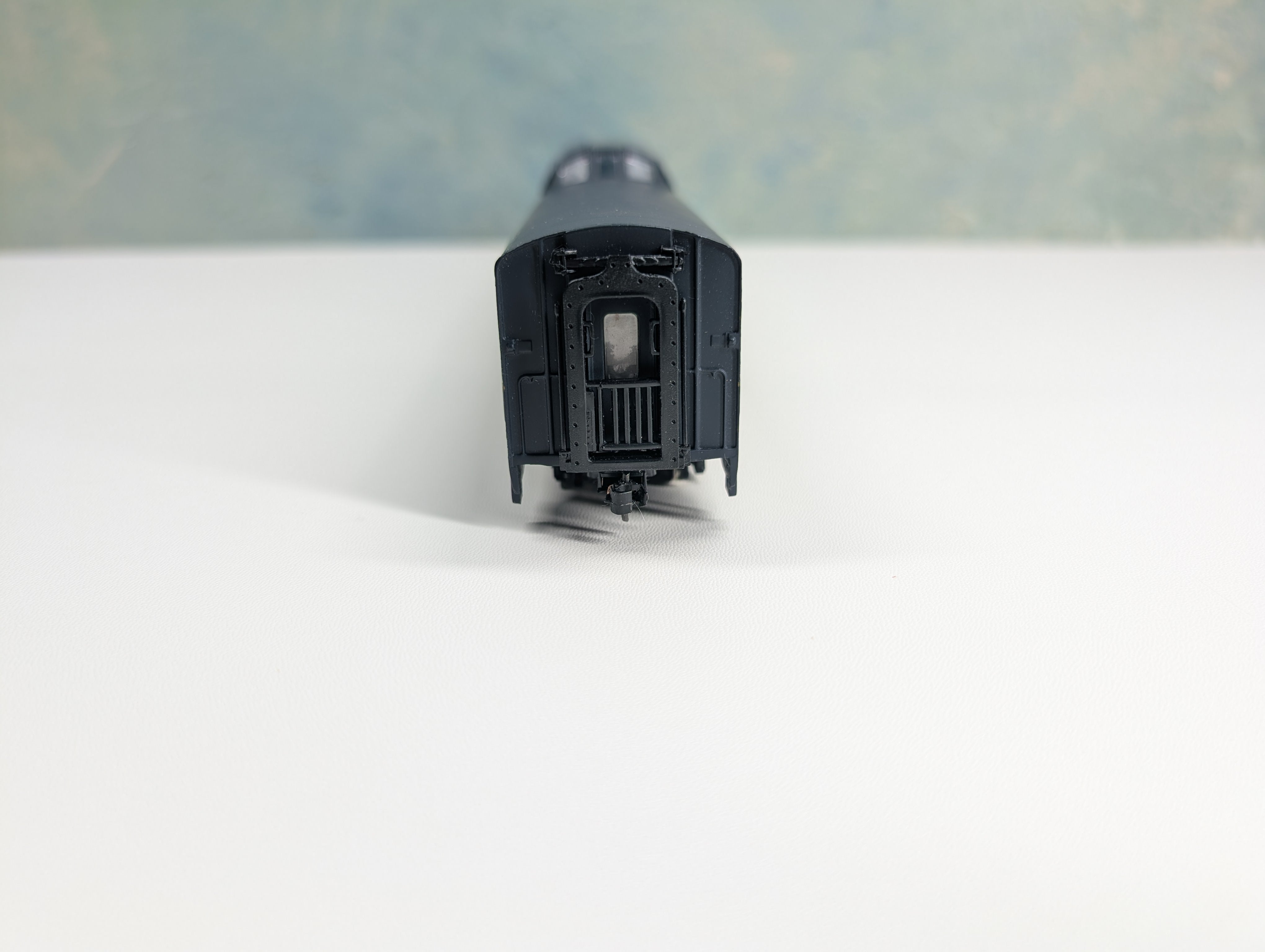 USED IHC 48237 HO Scale Vista Dome Passenger Car Richmond Fredericksburg & Potomac Potomac View w/ Interior