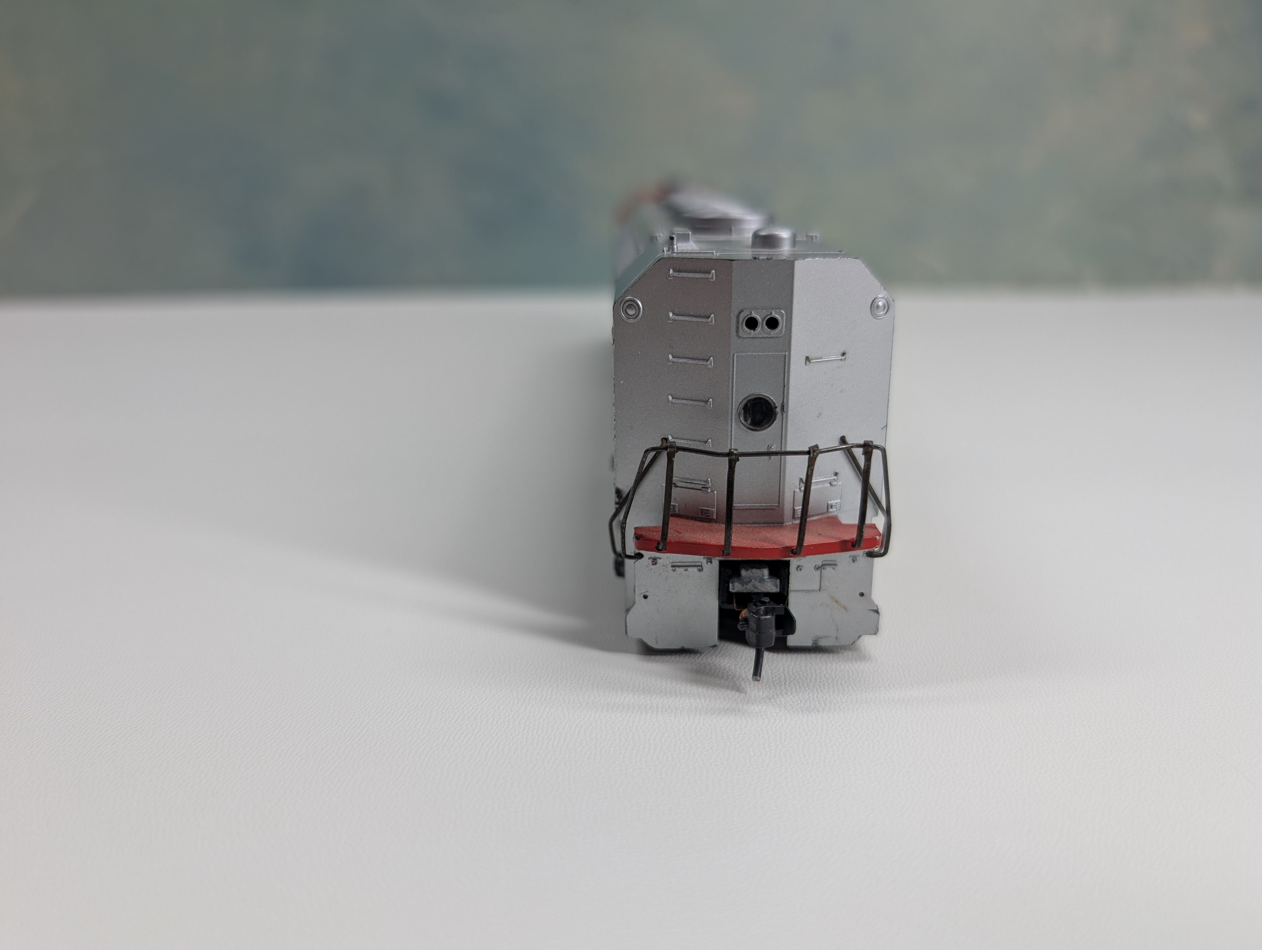 USED Athearn HO Scale FP45 Diesel Locomotive Santa Fe #5940 Runs Great DC