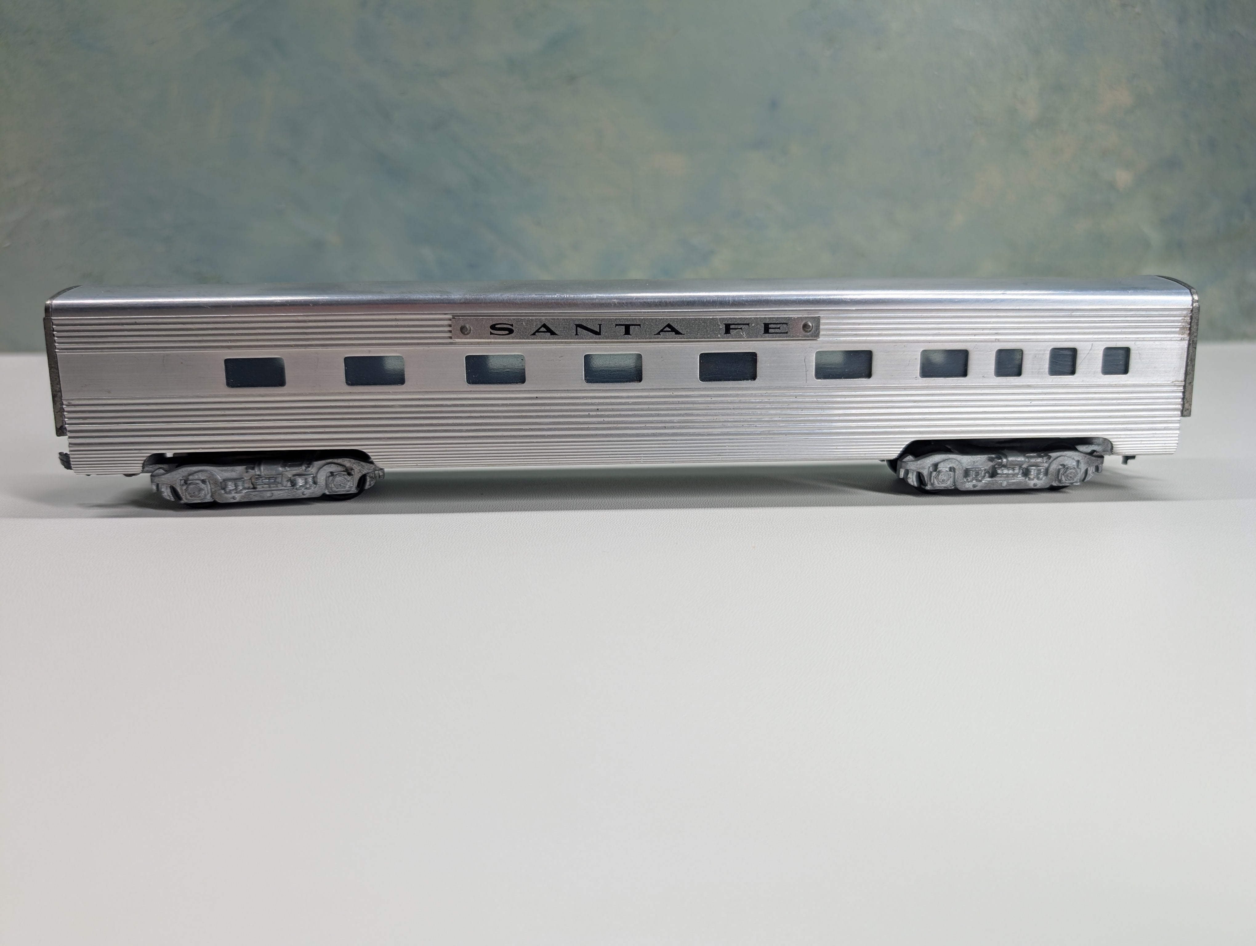 USED KMT HO Scale Aluminum Passenger Car Santa Fe