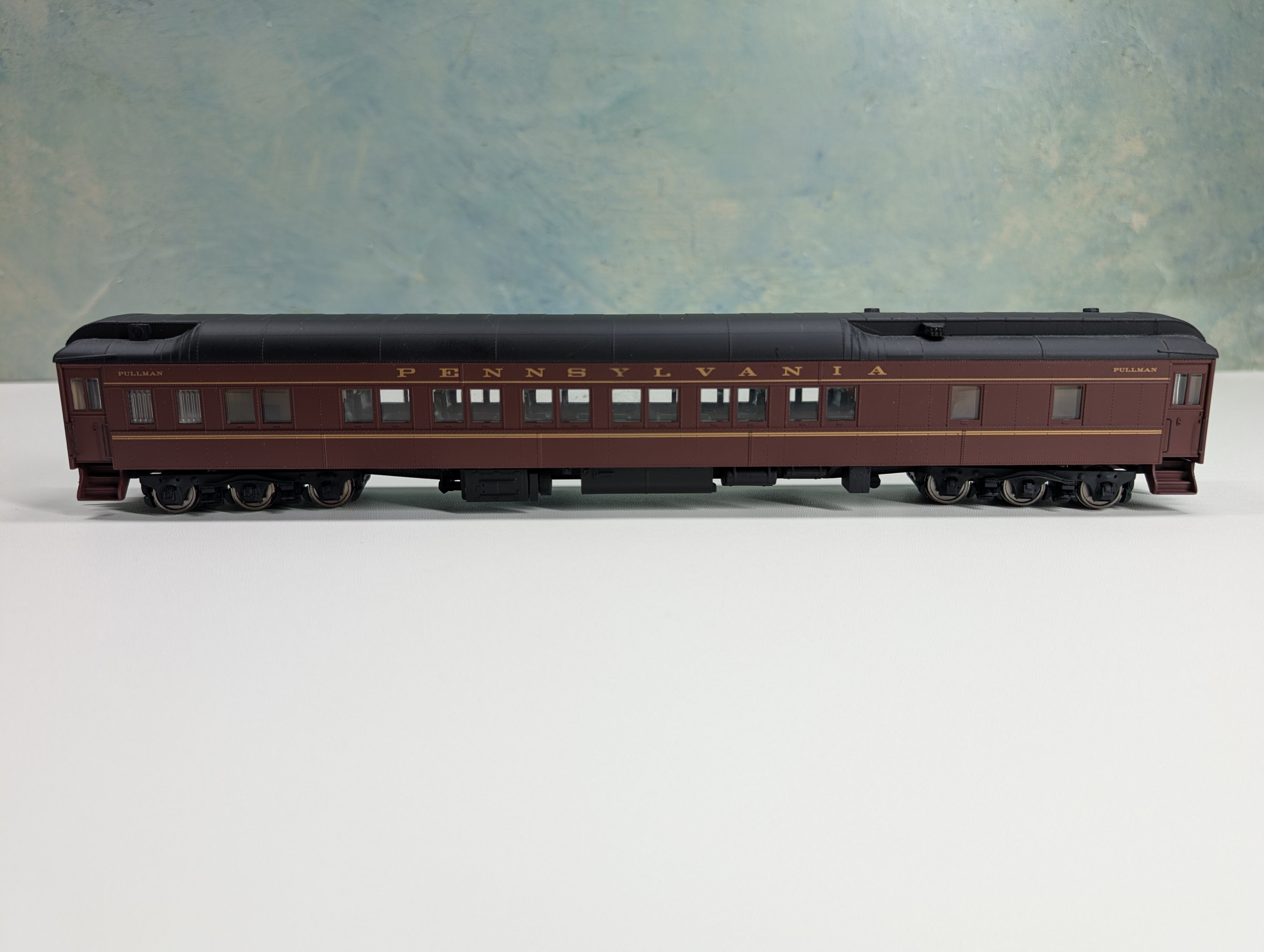 USED Walthers 932-10004 HO Scale Pullman Heavyweight Passenger Car Pennsylvania Plan #3410A