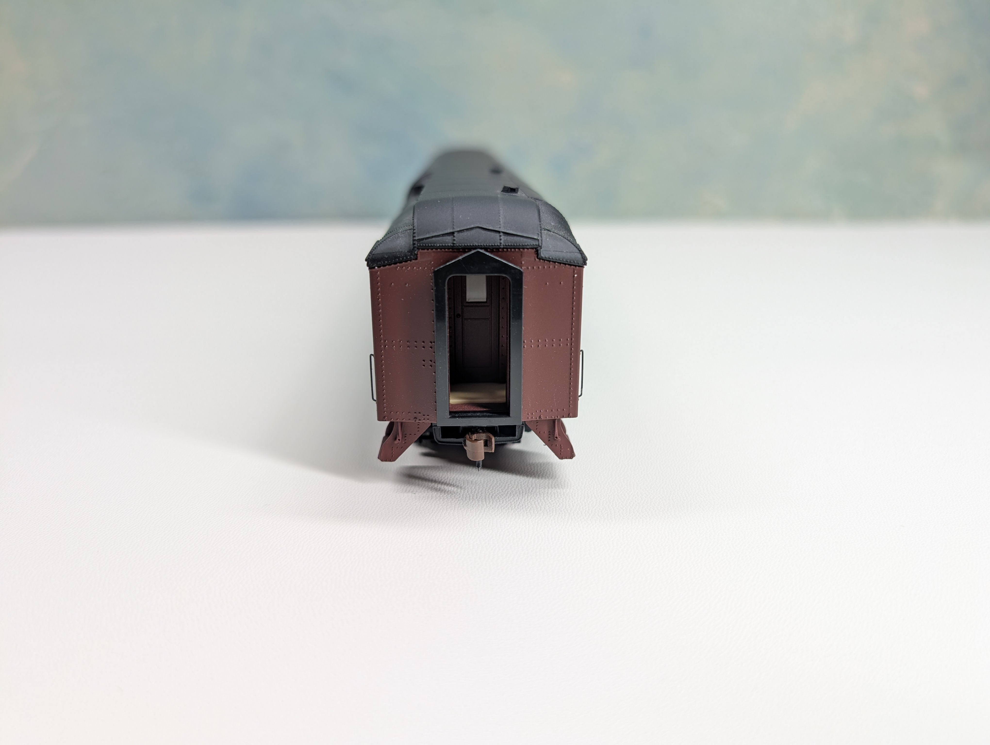 USED Walthers 932-10004 HO Scale Pullman Heavyweight Passenger Car Pennsylvania Plan #3410A