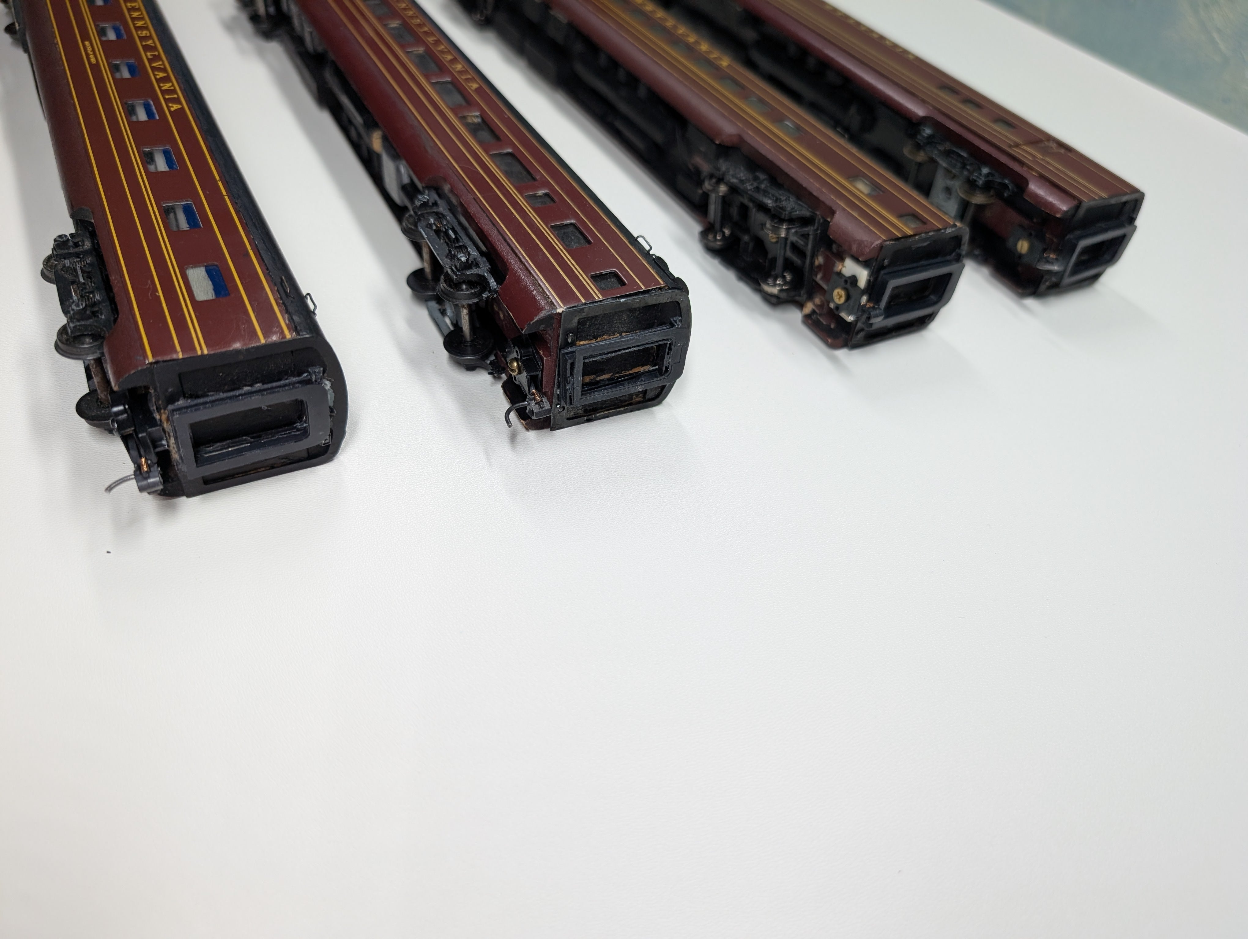 USED American Beauty HO Scale Lot of Wooden Kit Built Passenger Cars Pennsylvania (4 pcs)