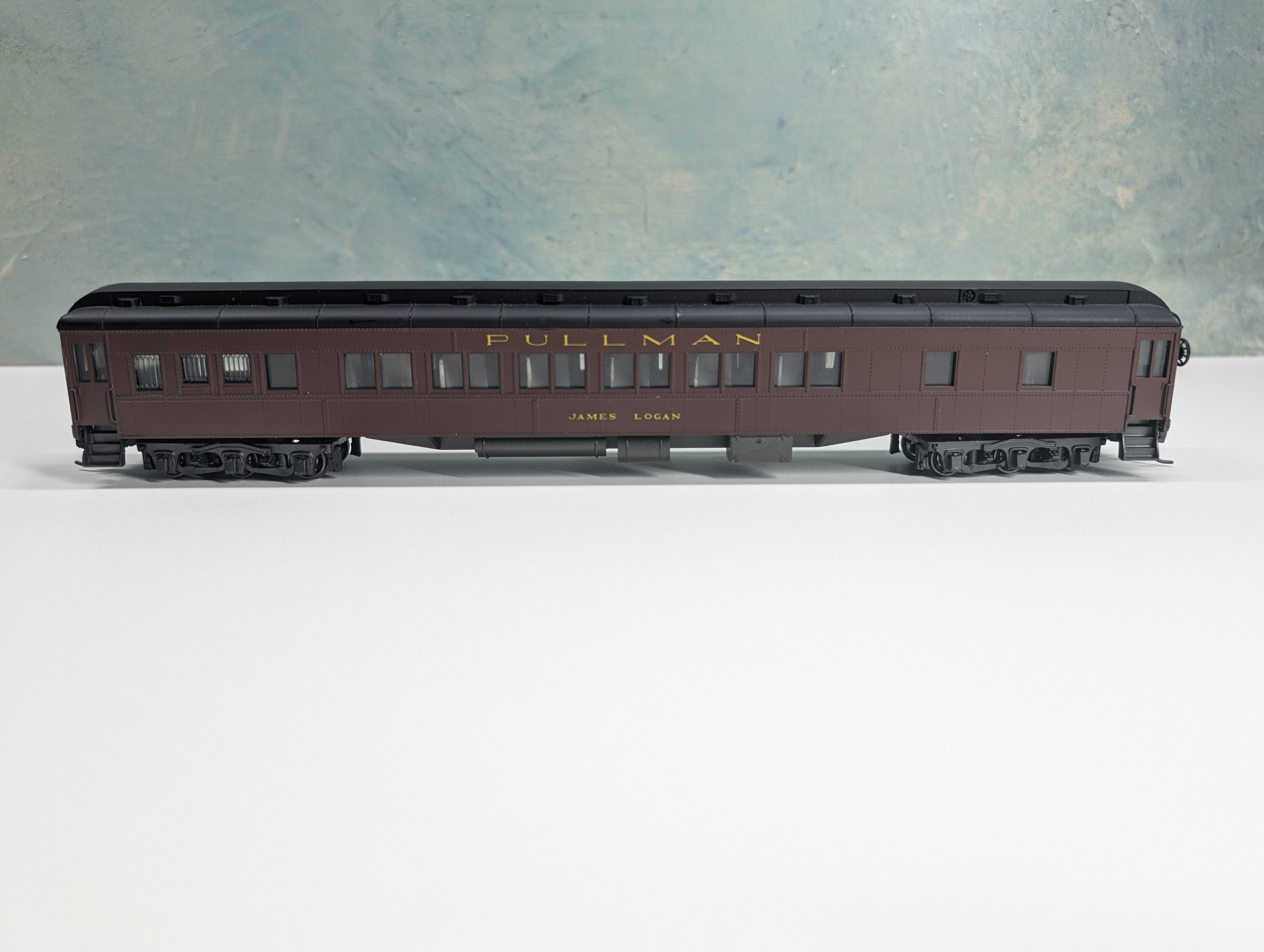 USED Rivarossi HO Scale Passenger Car Pullman James Logan