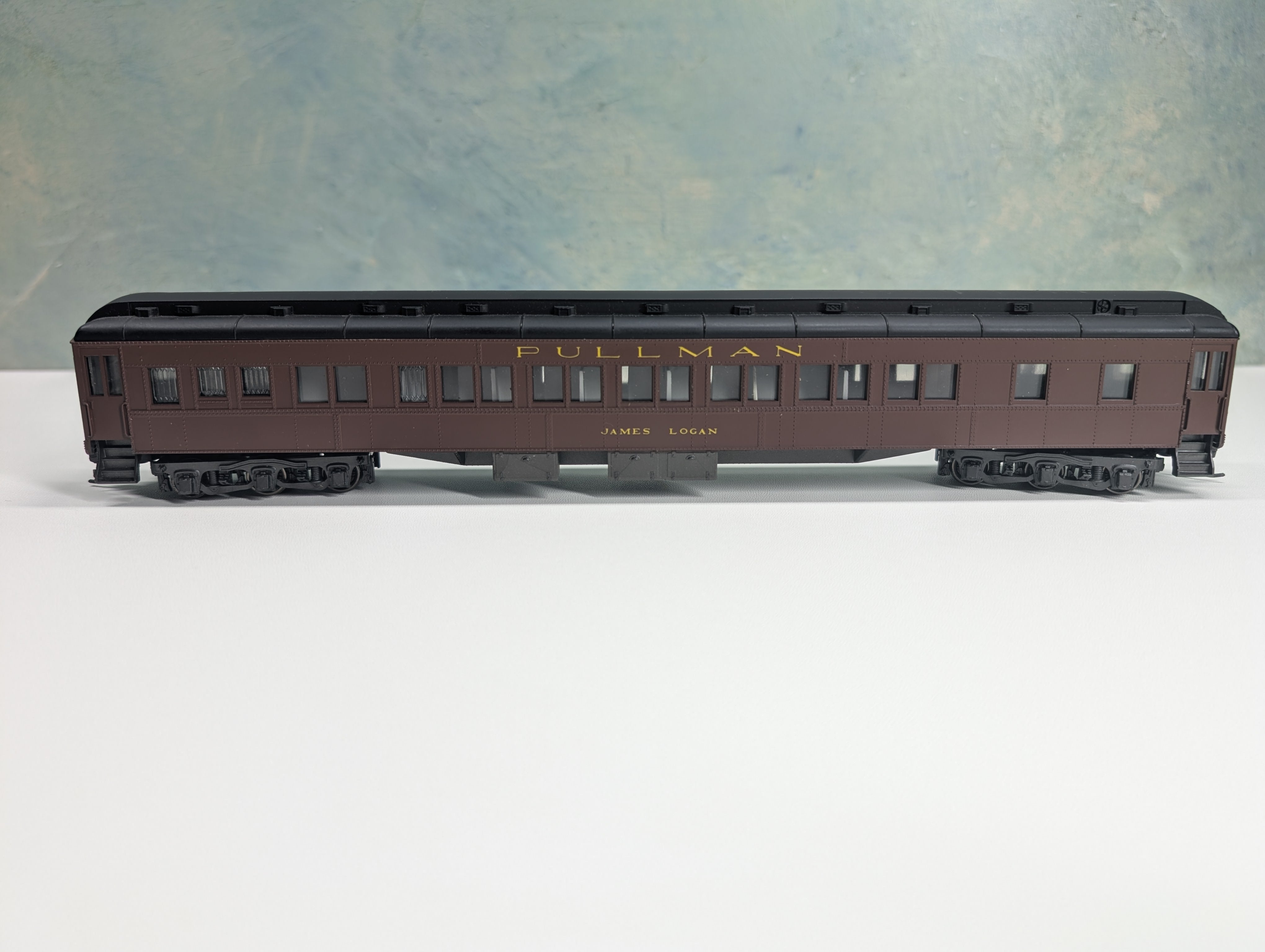 USED Rivarossi HO Scale Passenger Car Pullman James Logan