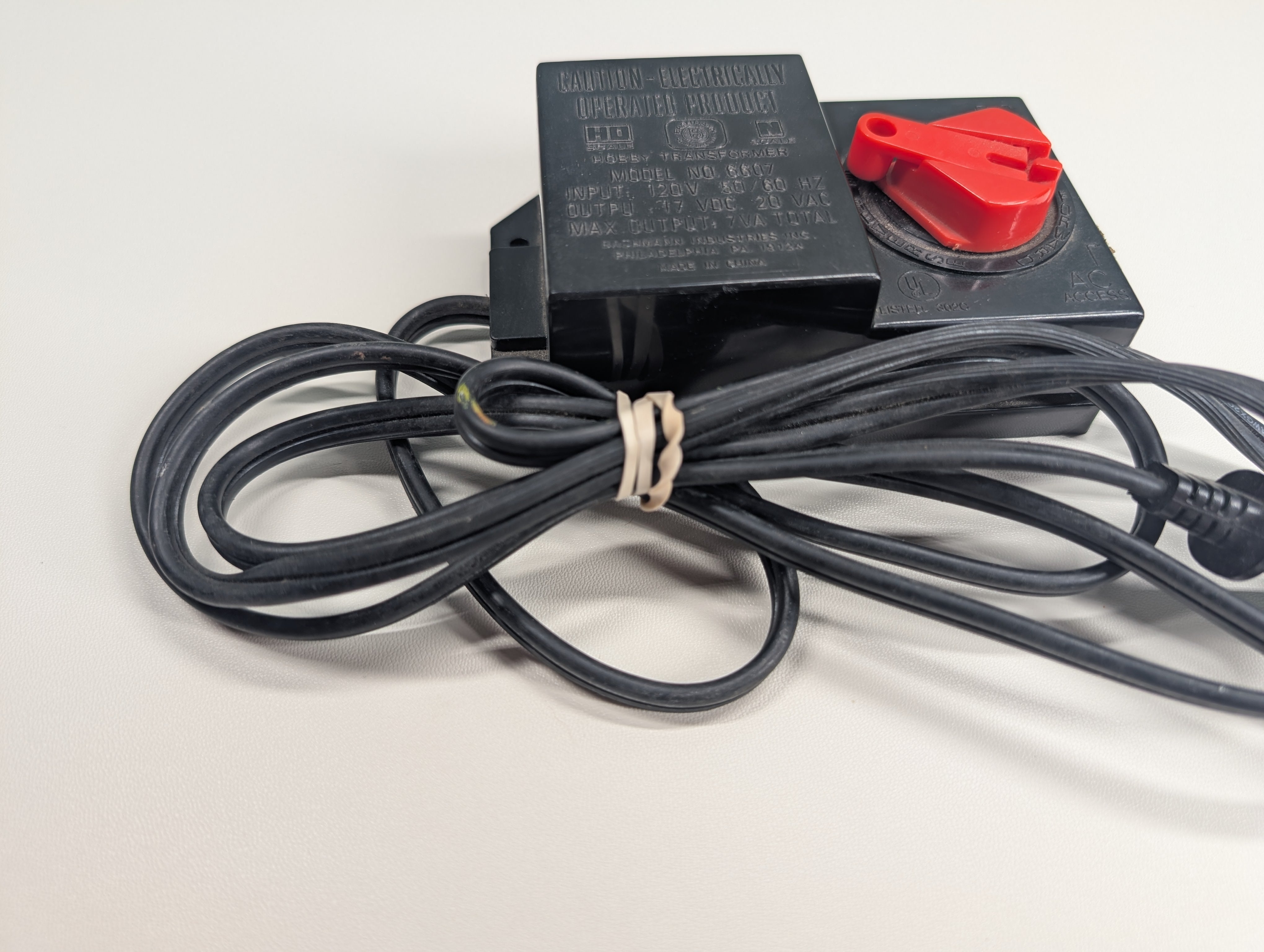 USED Bachmann MULTI Scale Hobby Track Transformer (HO & N) Tested