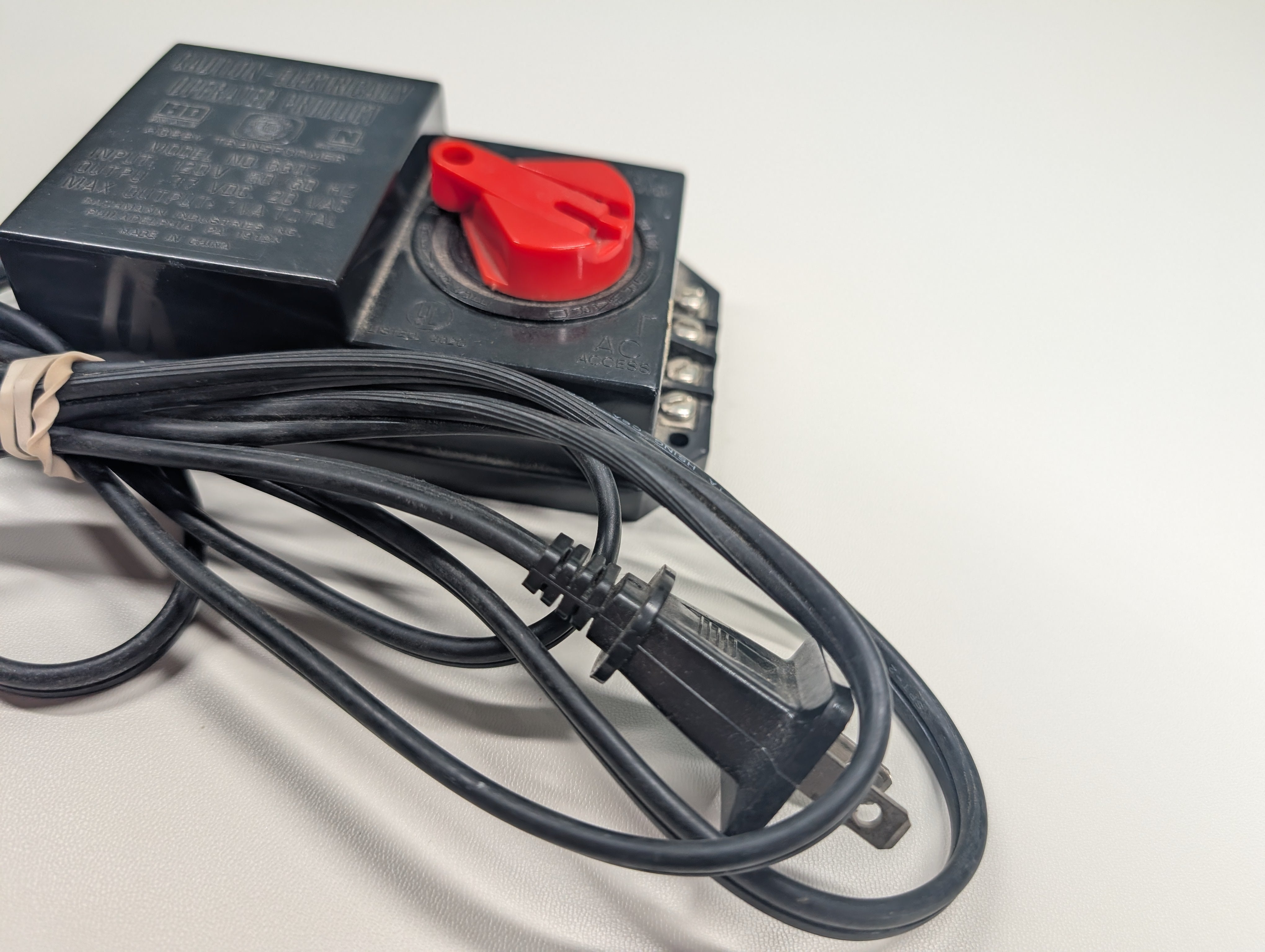 USED Bachmann MULTI Scale Hobby Track Transformer (HO & N) Tested