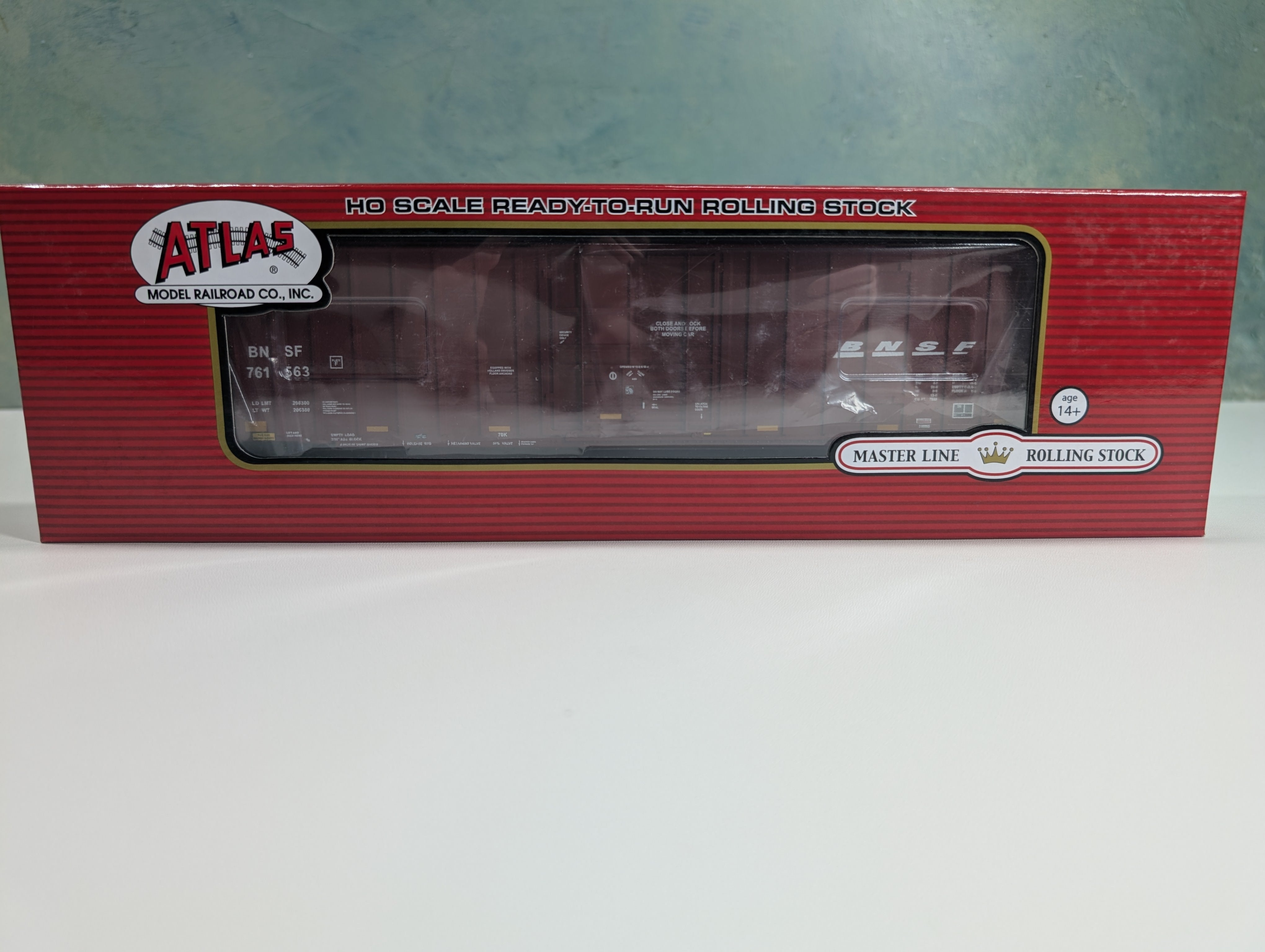 Atlas Master 20005935 HO Scale Gunderson 7538 SD Box Car BNSF #761563 w/ Stripes