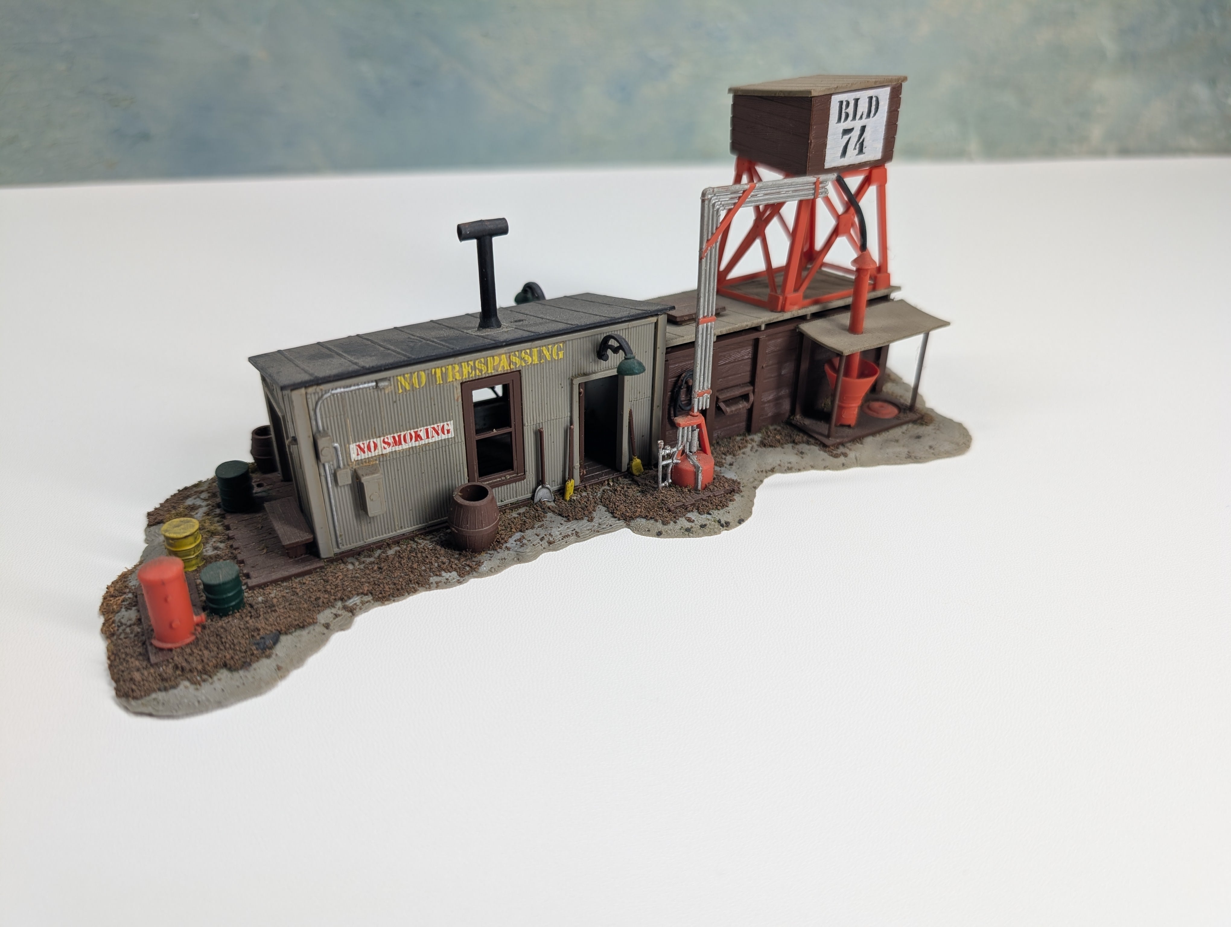 USED HO Scale Sand & Pump House
