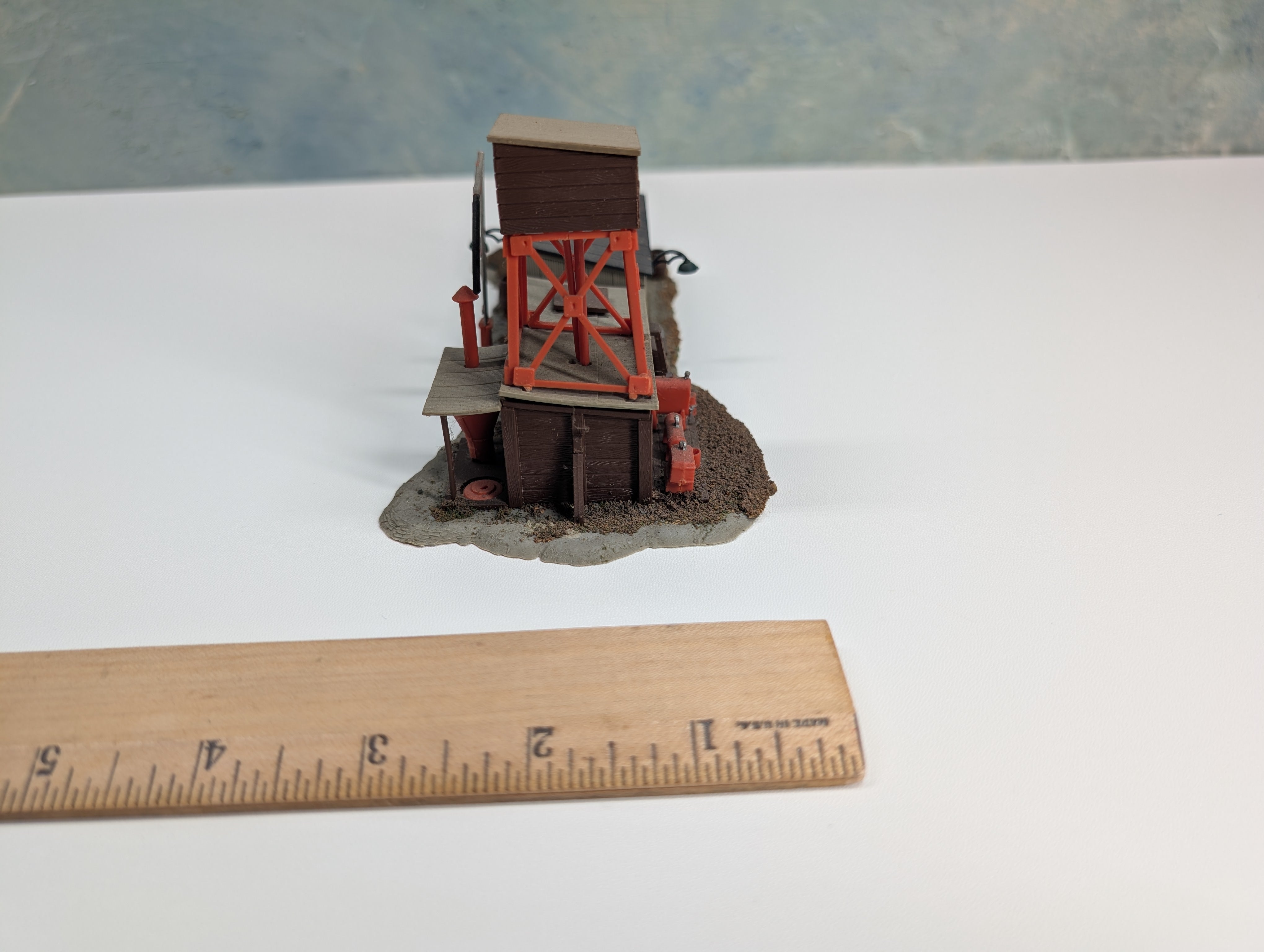 USED HO Scale Sand & Pump House