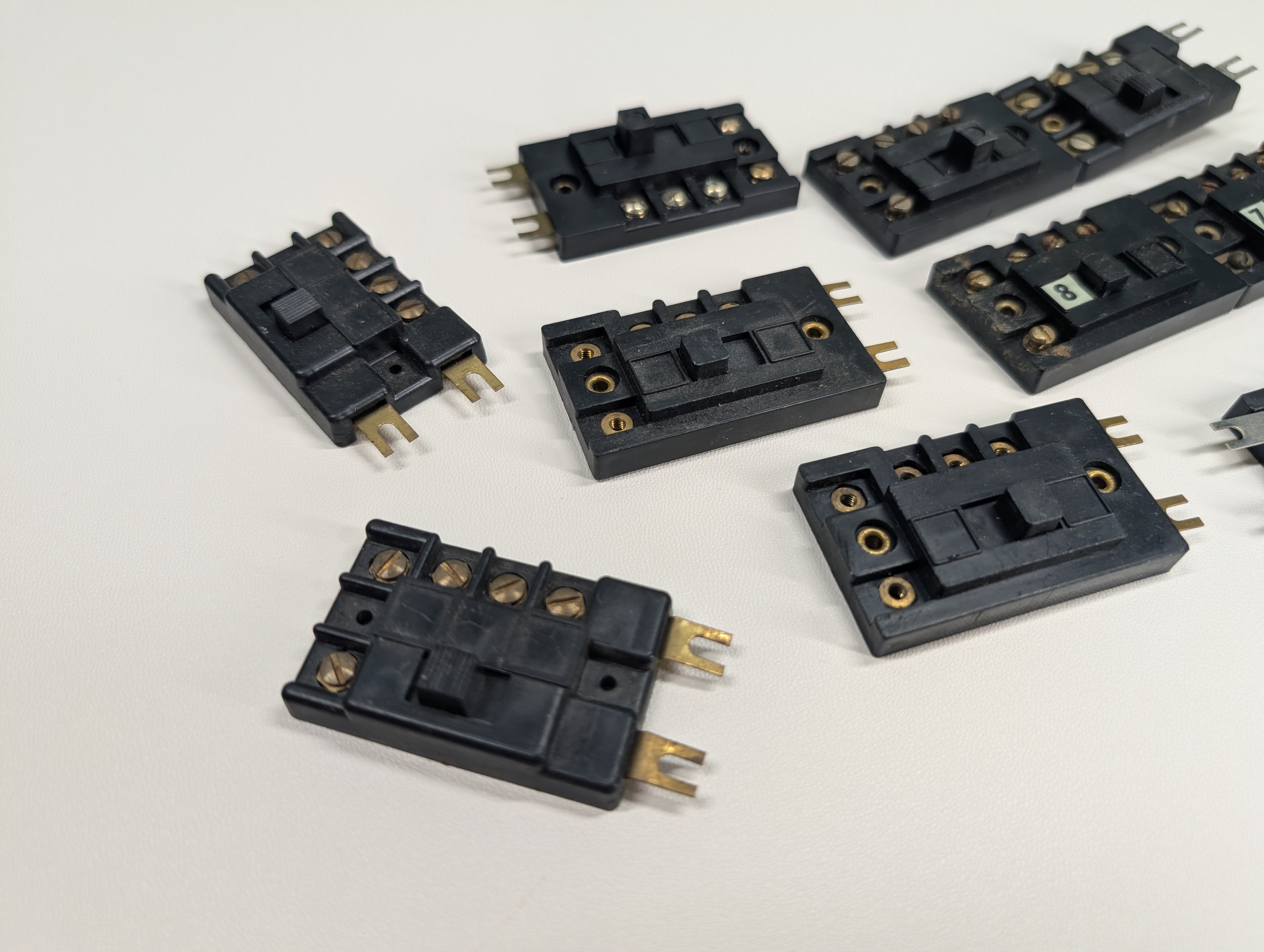 USED MULTI Scale Switch Control Boxes, Various Brands (10 pcs)