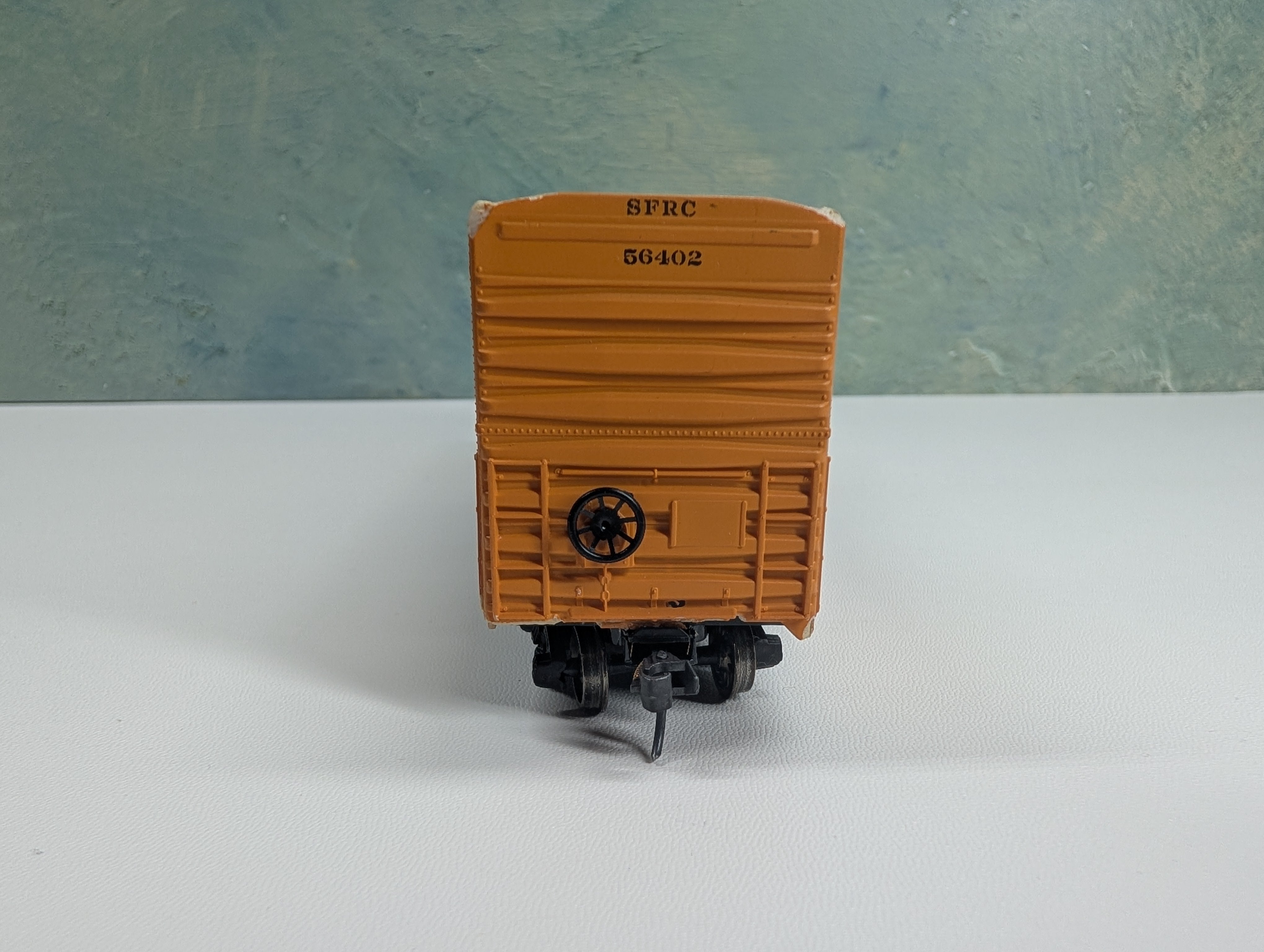 USED Athearn HO Scale 56' Box Car Santa Fe SFRC #56402