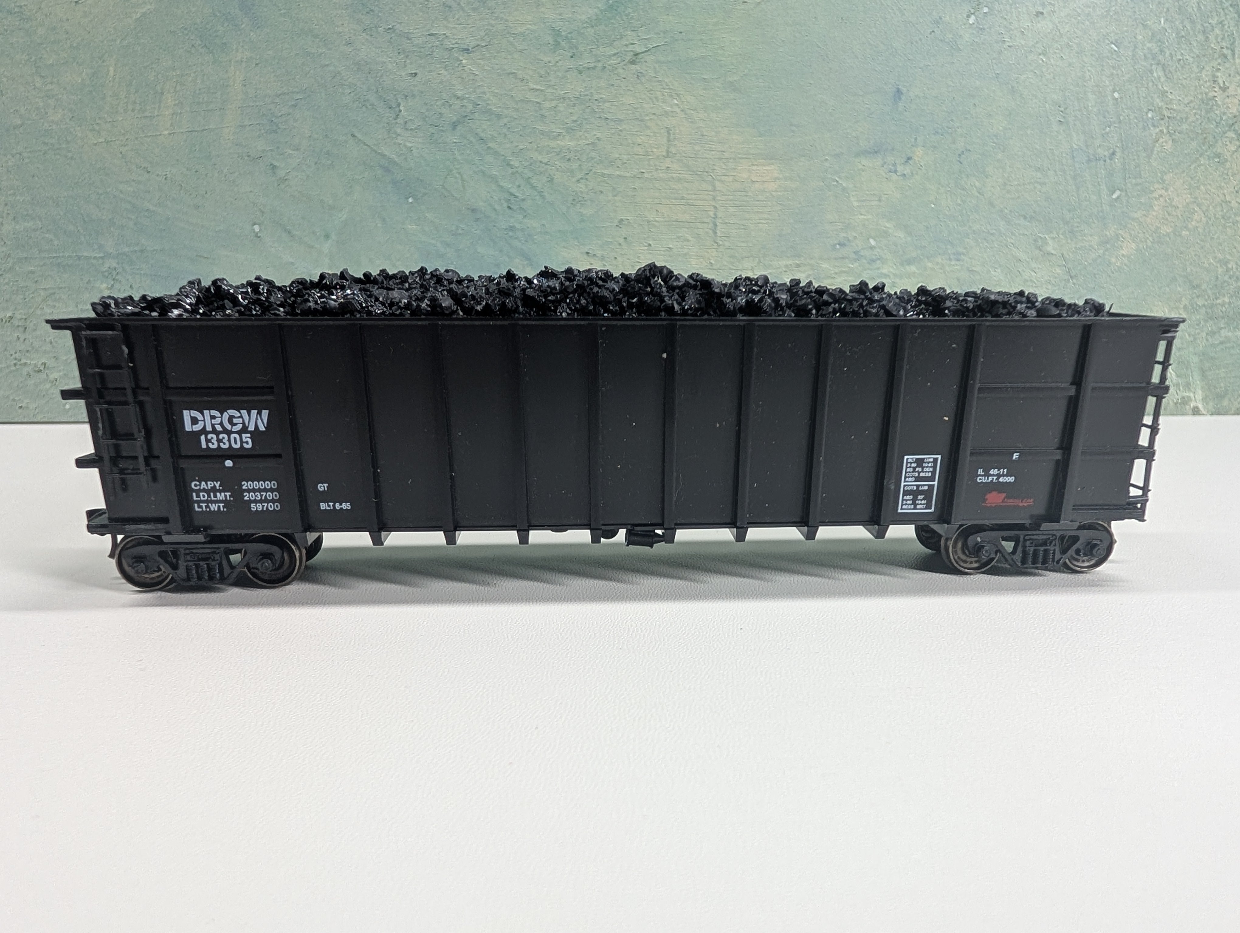 USED Roundhouse HO Scale Thrall Hi-Side Gondola w/ Coal Load Rio Grande DRGW #13305