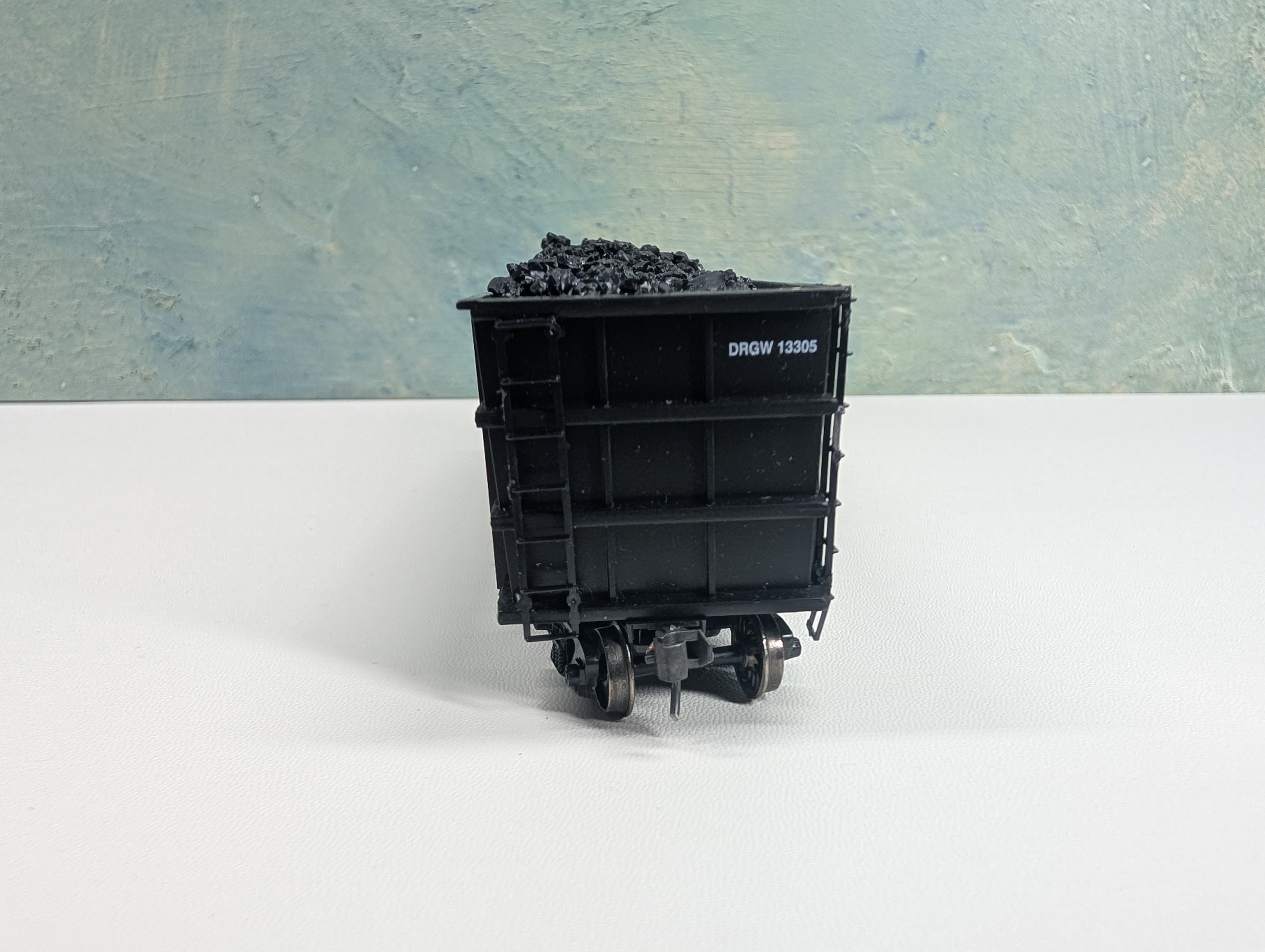 USED Roundhouse HO Scale Thrall Hi-Side Gondola w/ Coal Load Rio Grande DRGW #13305