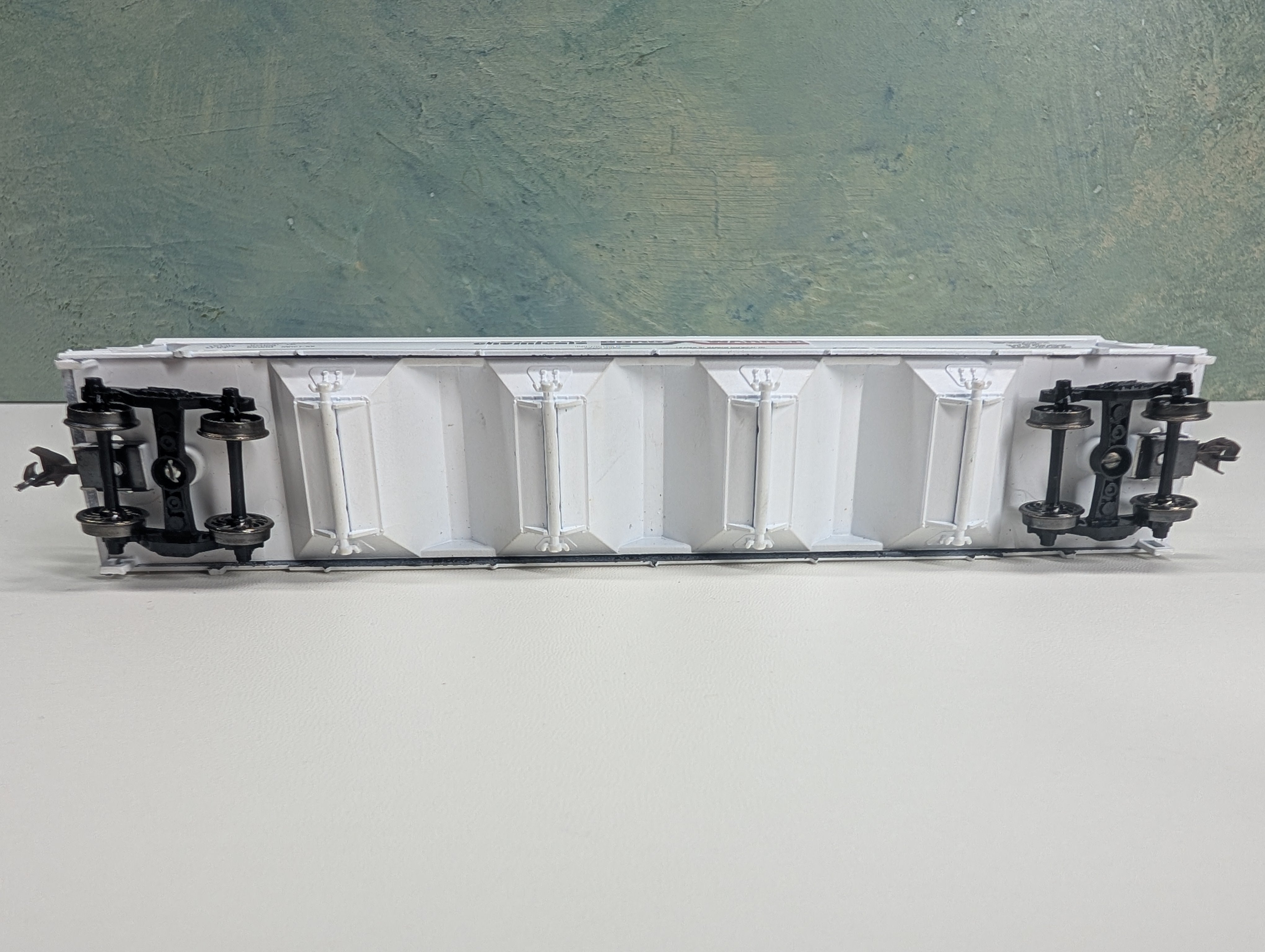 USED Athearn HO Scale ACF Covered Hopper Borg-Warner Chemicals SHPX #53265