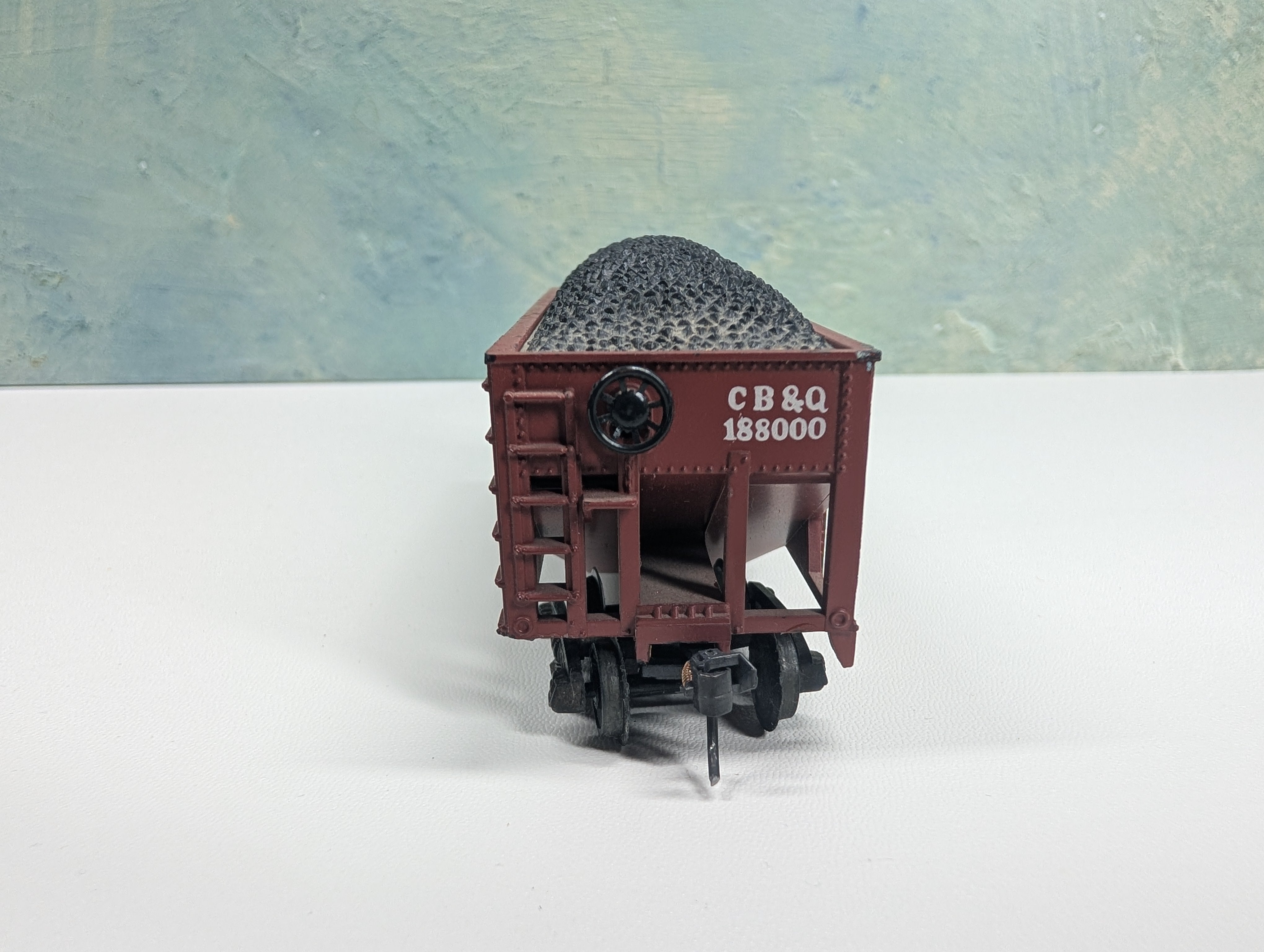 USED Varney HO Scale 2 Bay Coal Hopper CB&Q #188000
