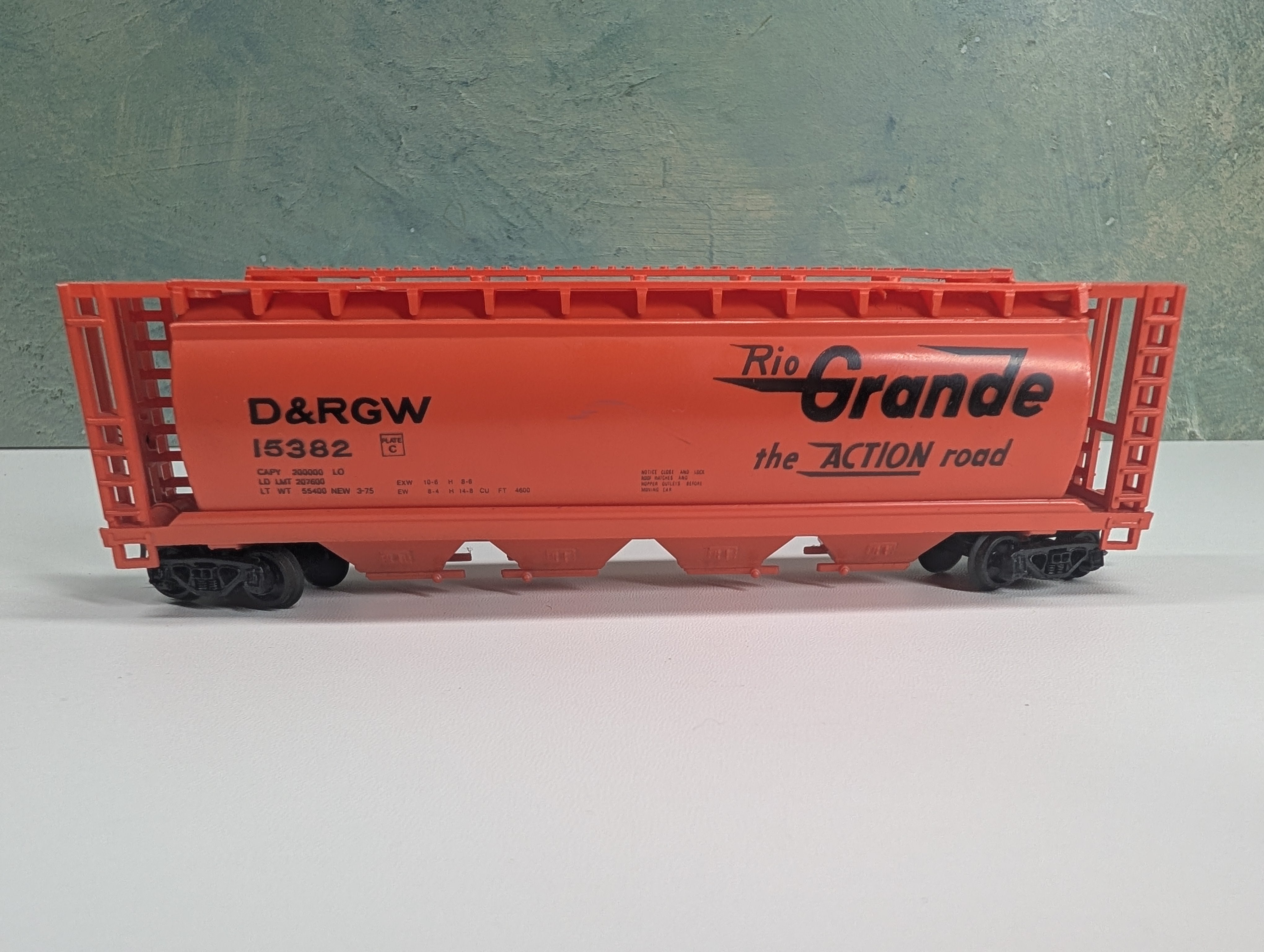USED HO Scale Covered Hopper Rio Grande D&RGW #15382