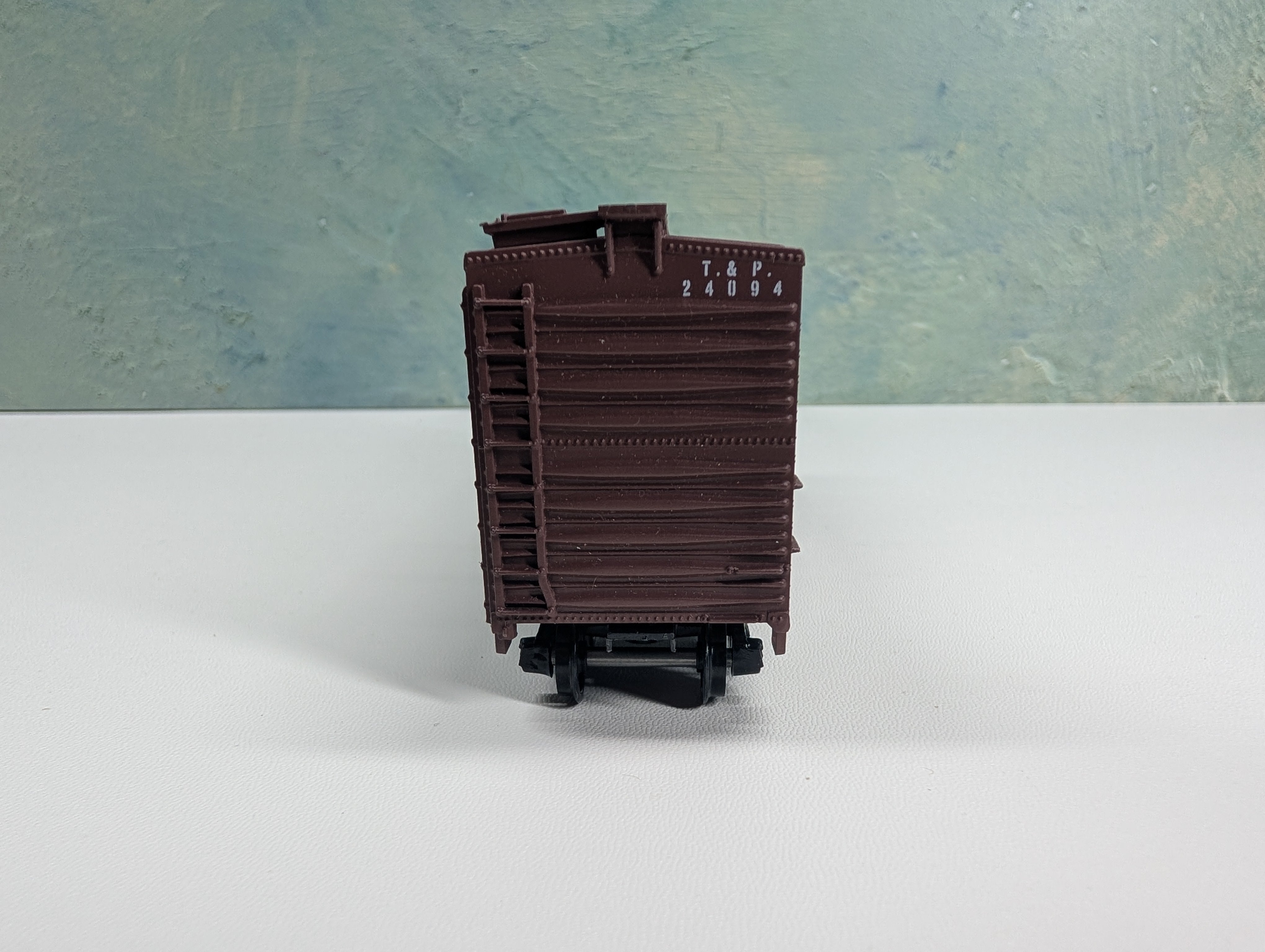 USED Athearn 1773 HO Scale 40' Stock Car Texas and Pacific T&P #24094