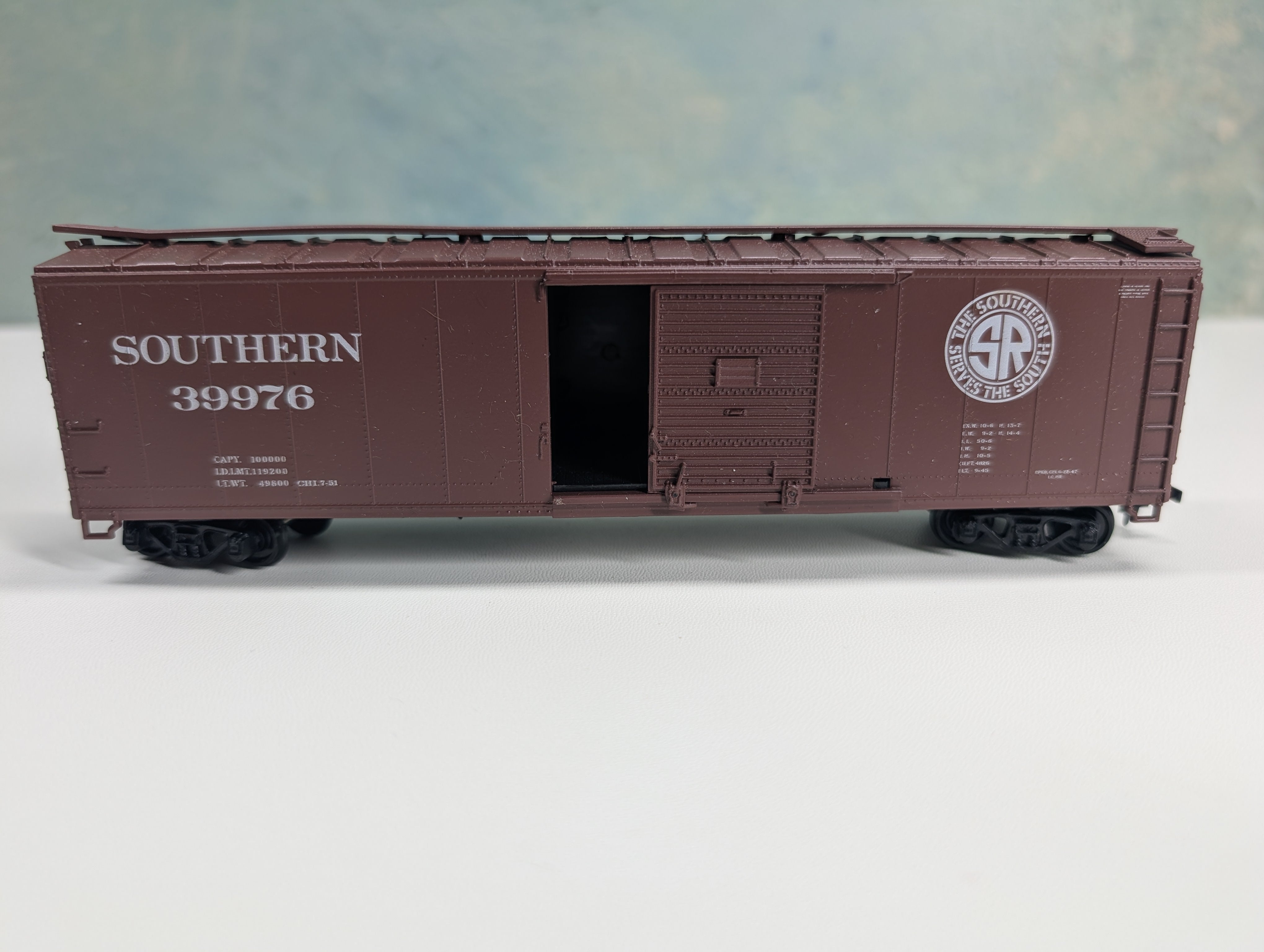 USED Athearn 5060 HO Scale 50' Box Car Southern #39976