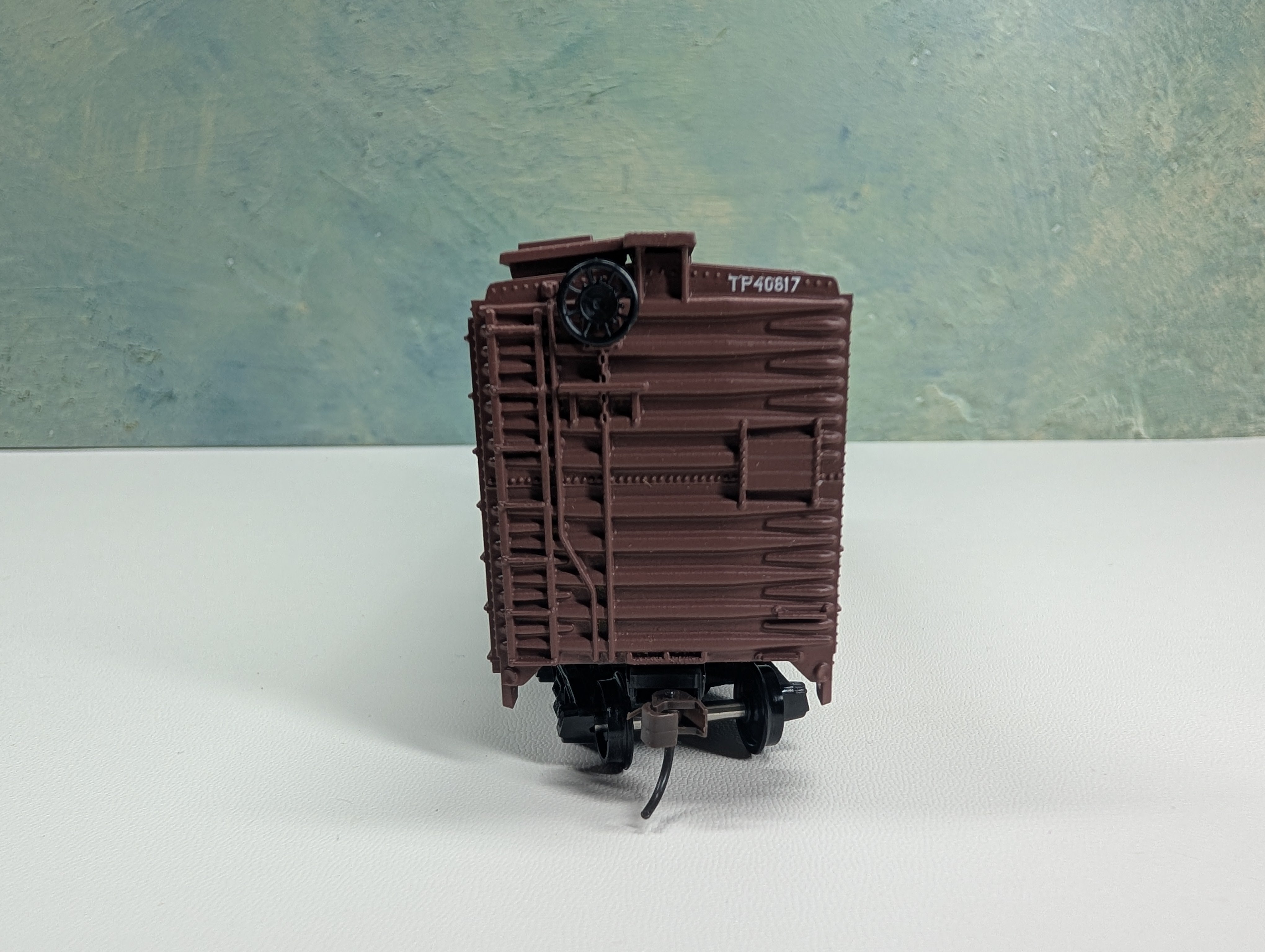 USED Athearn HO Scale 40' Box Car Texas and Pacific T&P #40817