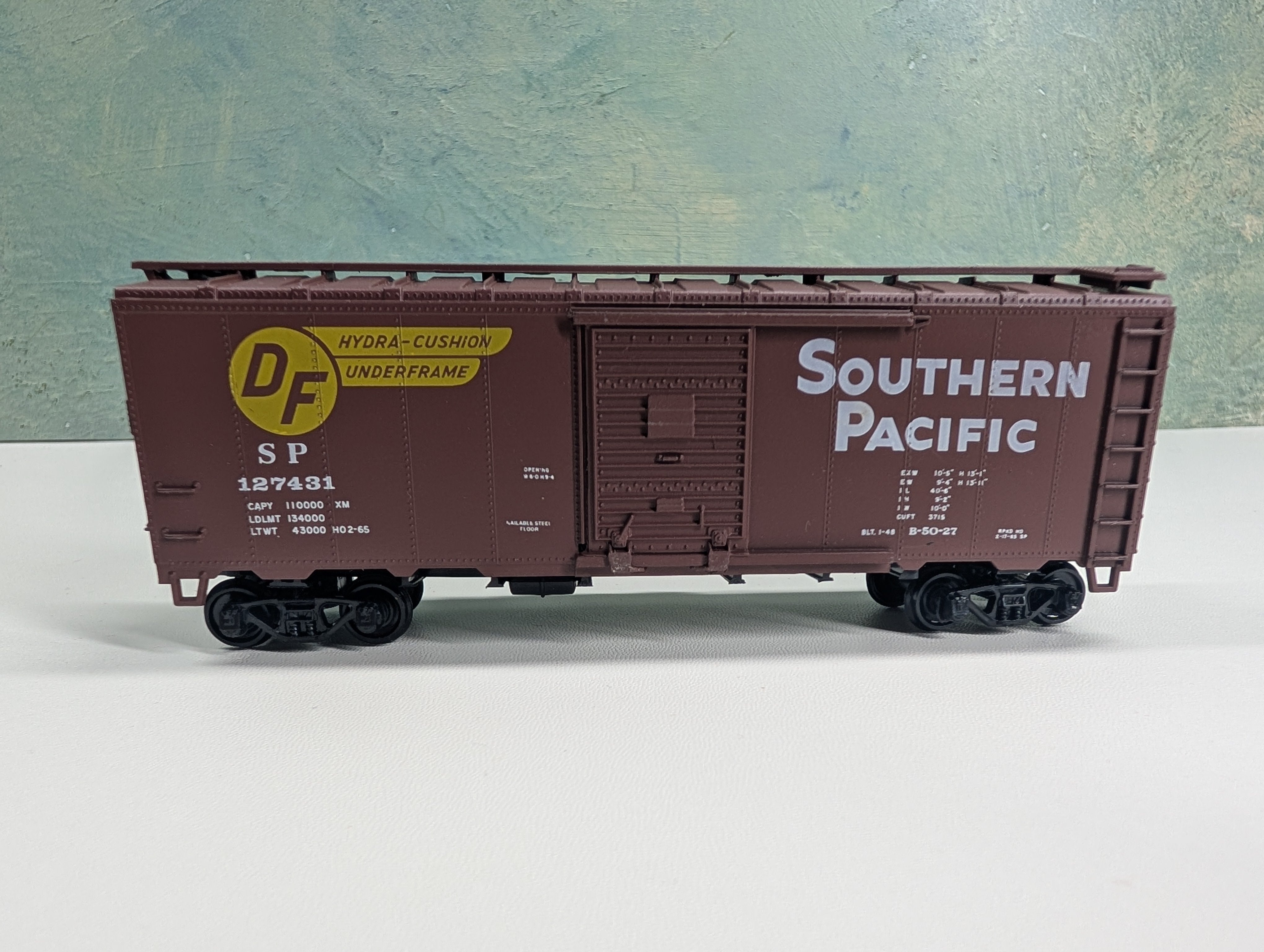 USED Athearn 1205 HO Scale 40' AAR Box Car Southern Pacific SP #127431