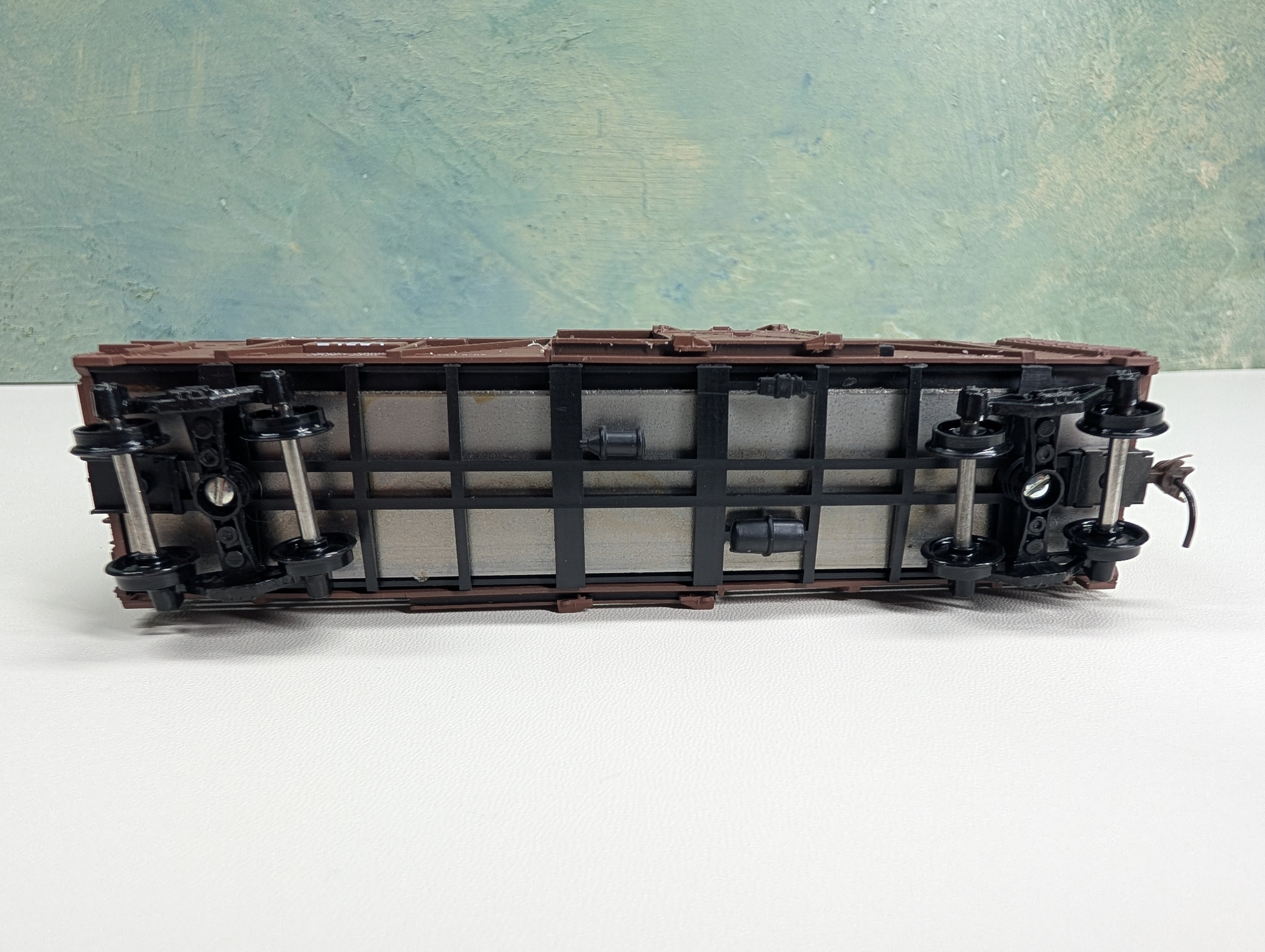USED Athearn HO Scale 40' Stock Car Texas and Pacific T&P #29094