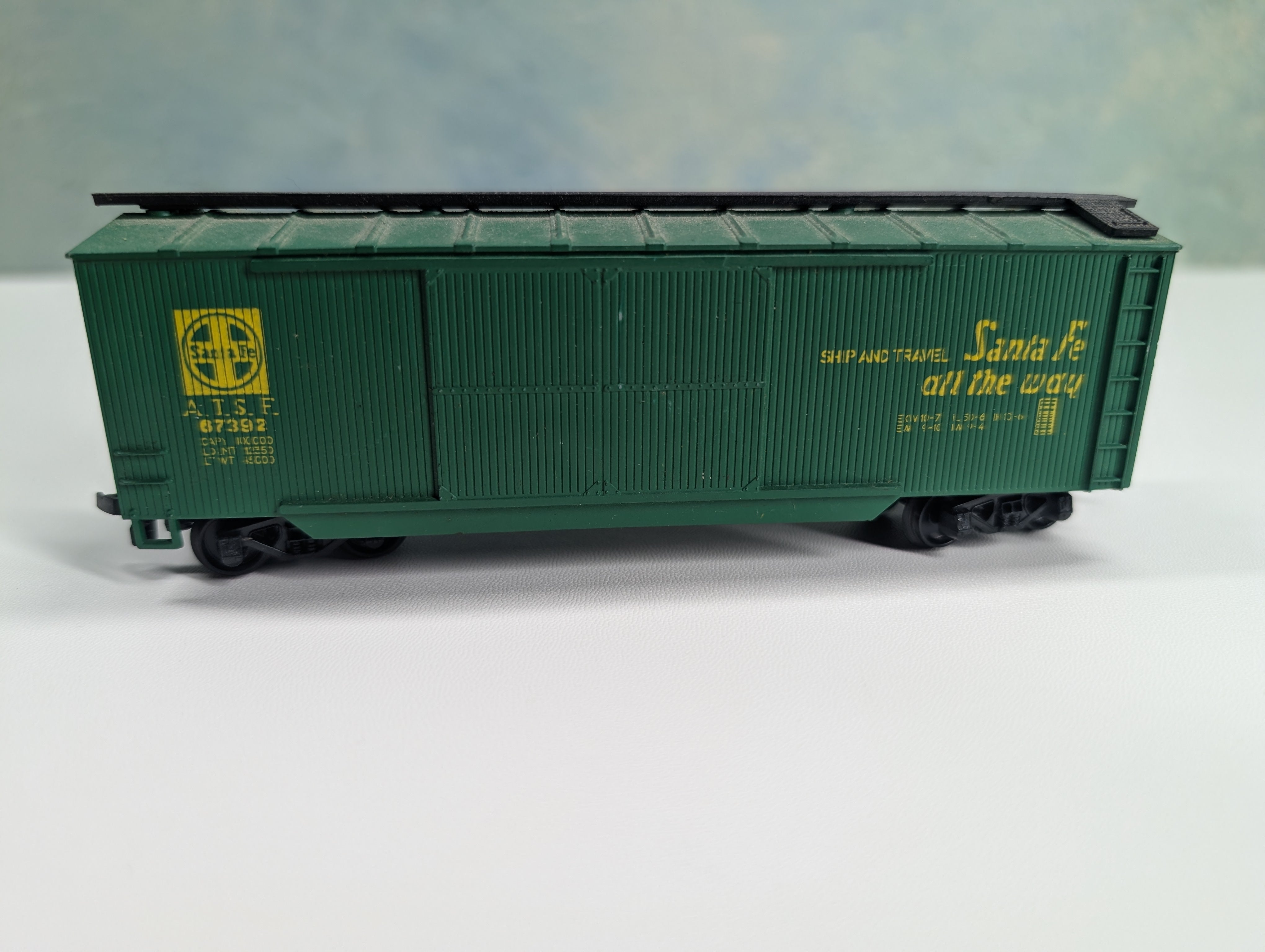 USED HO Scale Wooden Box Car Santa Fe ATSF #67391