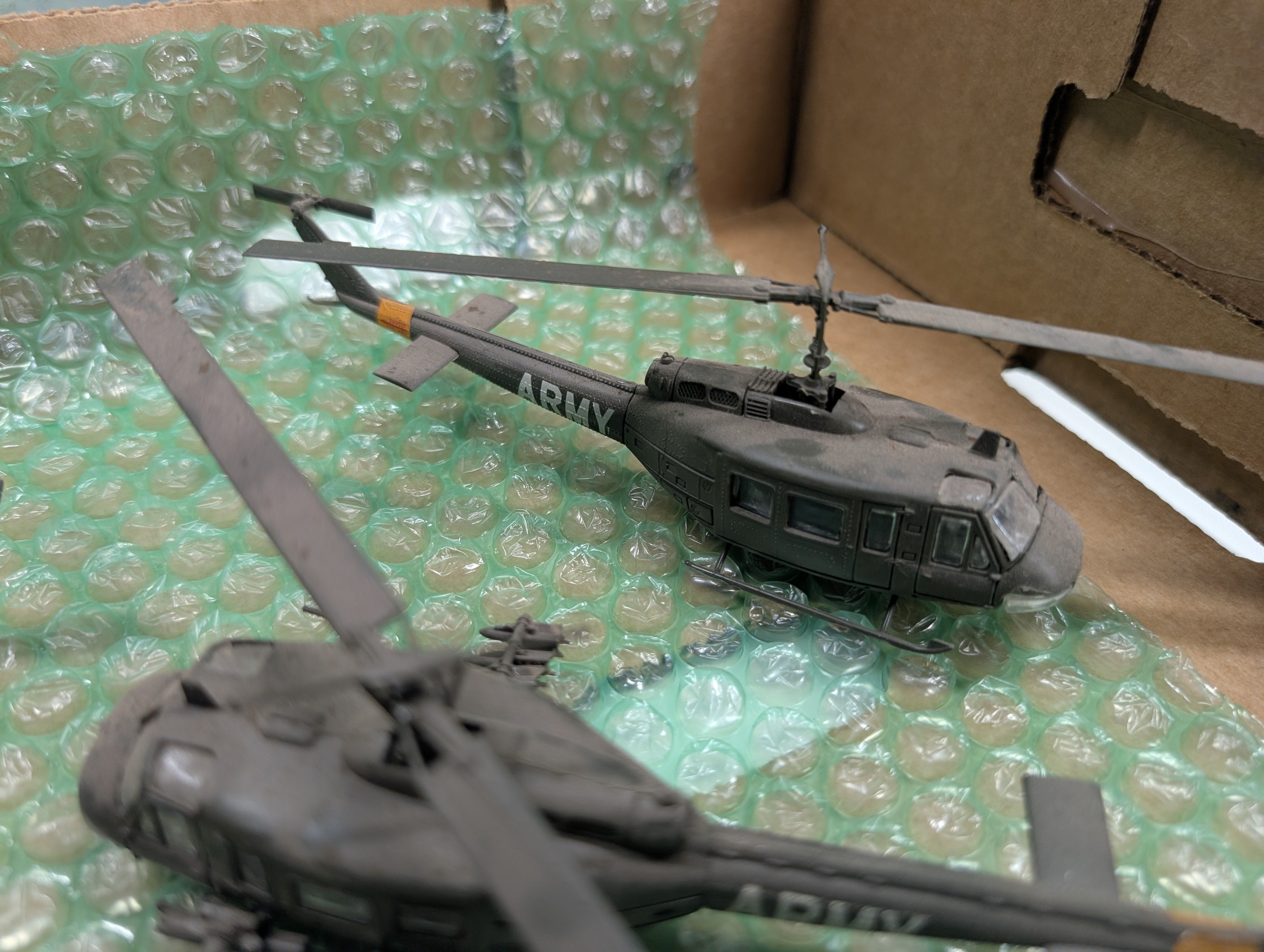 USED HO Scale Lot of Army Helicopters