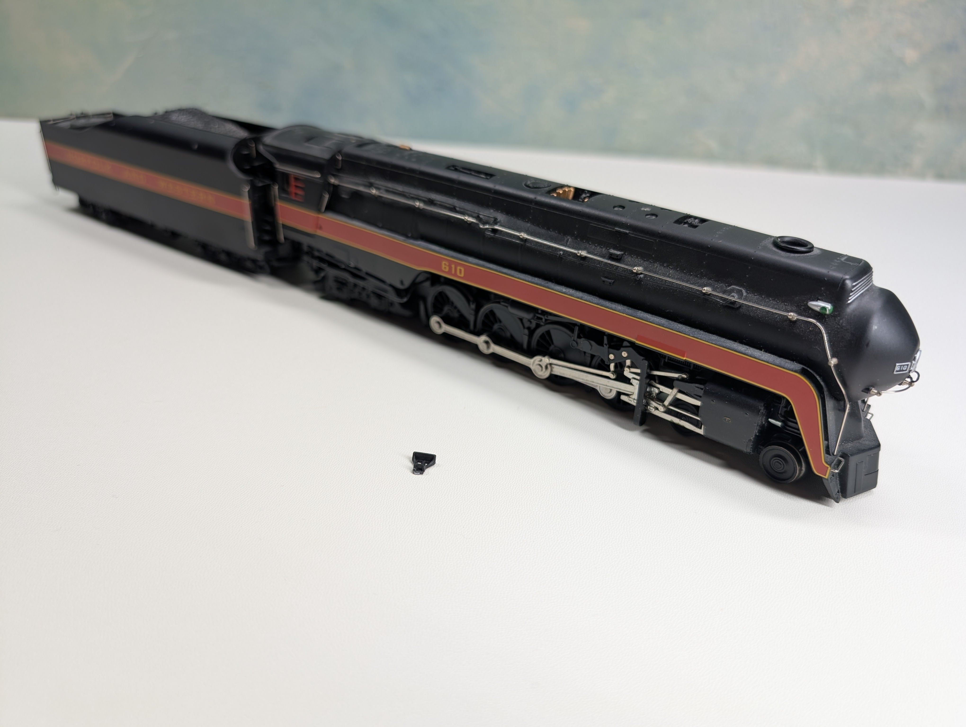 USED Bachmann HO Scale Spectrum 4-8-4 J-Class Steam Locomotive Norfolk & Western #610 Runs Well DC